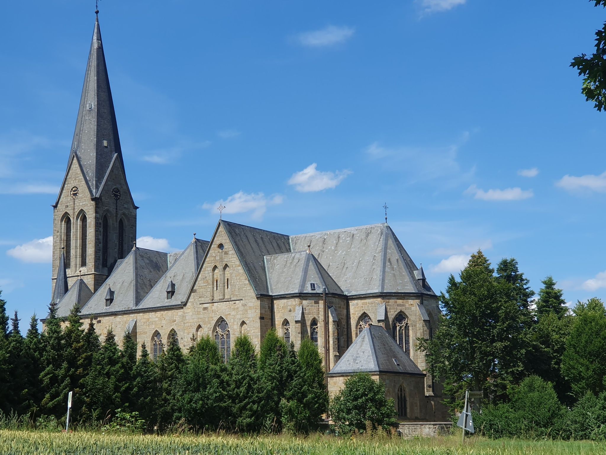 Die katholische Pfarrkirche in Bawinkel.