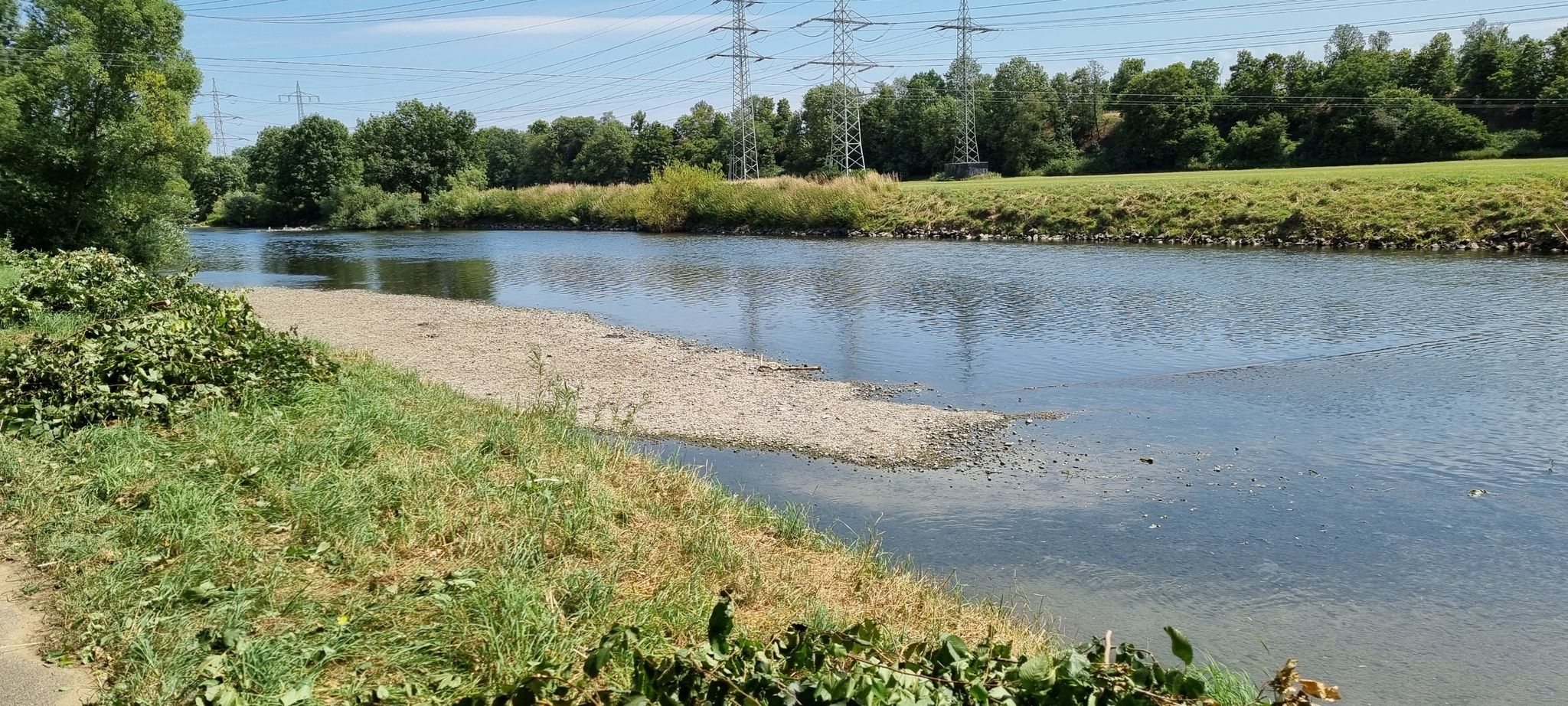 Kaum noch Wasser in der Sieg.