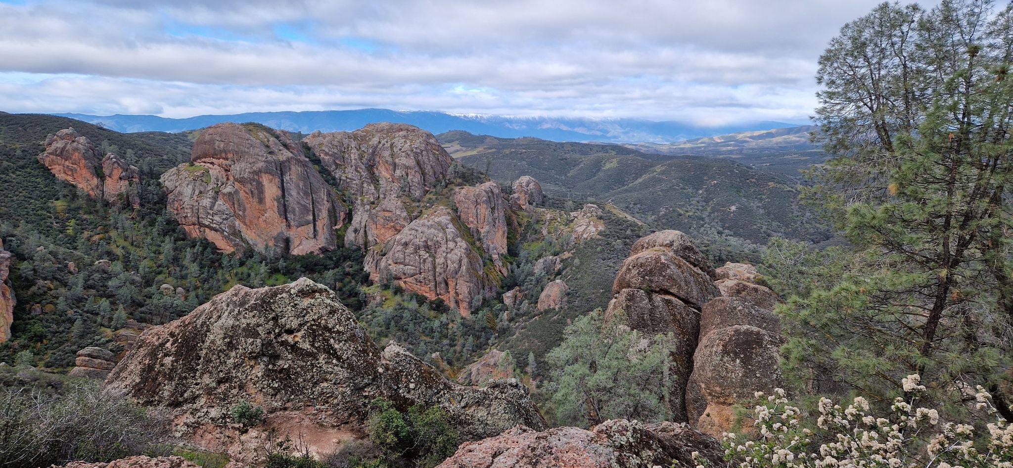 Rugged rocky peaks and green valleys under a cloudy sky. - Bear Gulch Cave – Condor Gulch Trail loop from Jawbone Parking Area