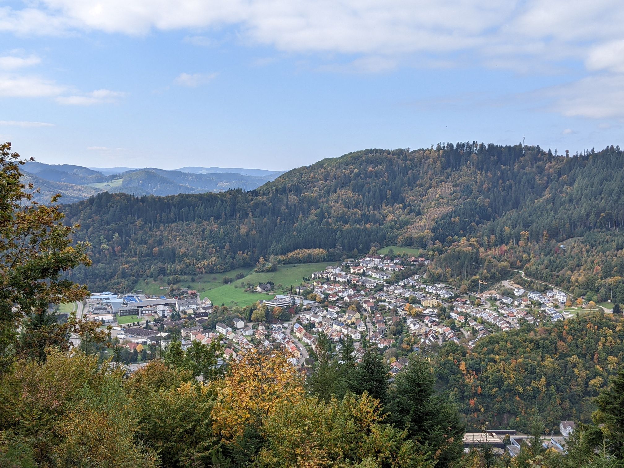 Panoramablick von der Aussichtsplattform (Berghexenlandeplatz)