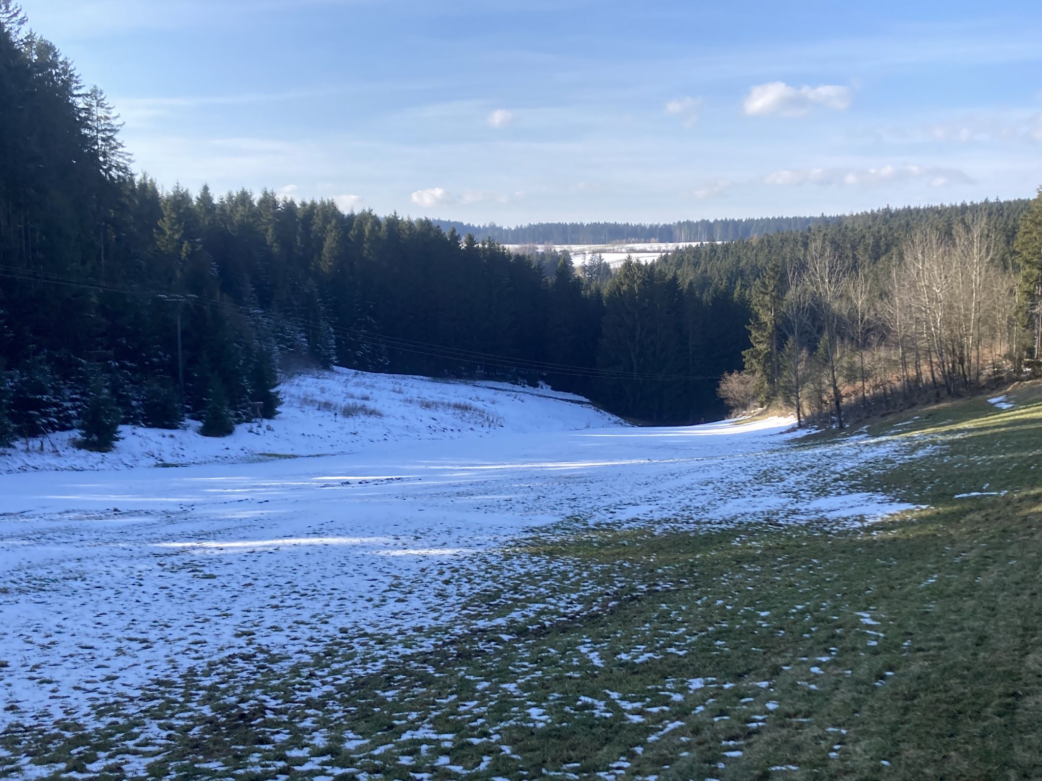 Blick ins Thronbachtal