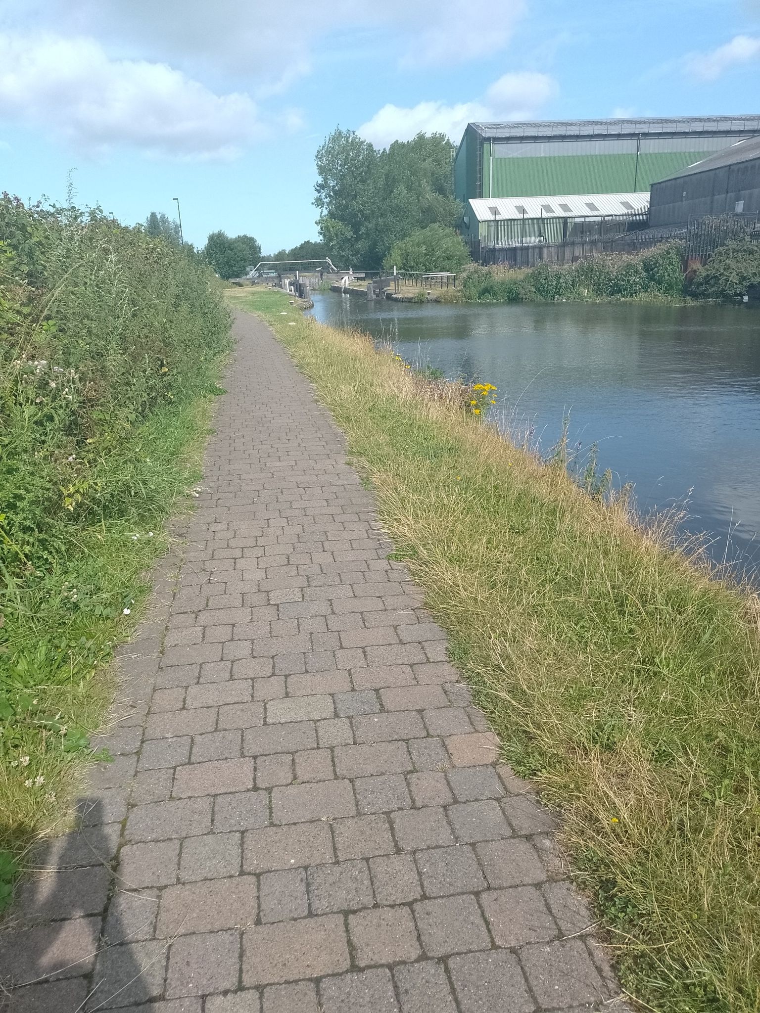 cycle path around wigan