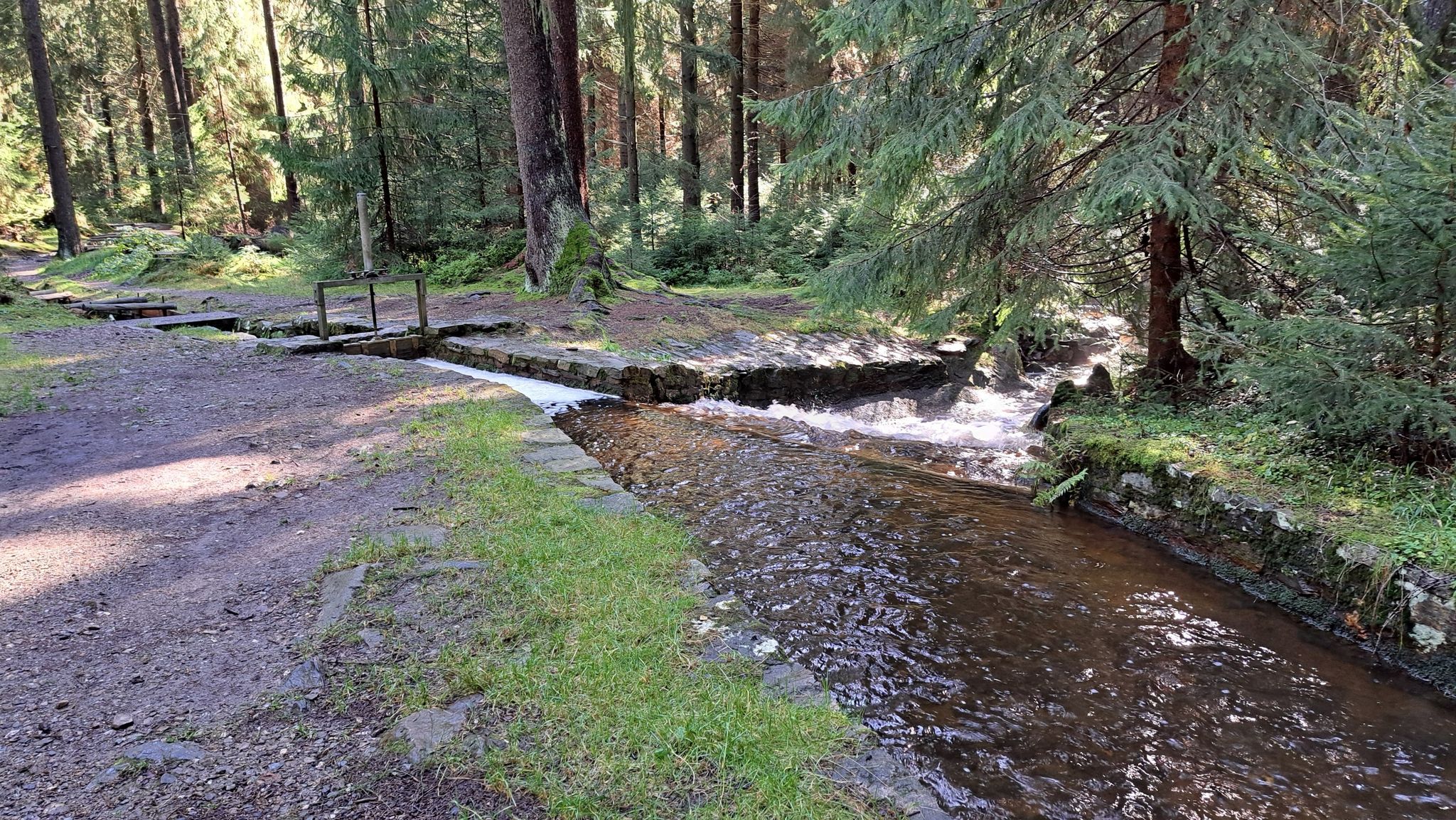 Röhgraben-Teiler