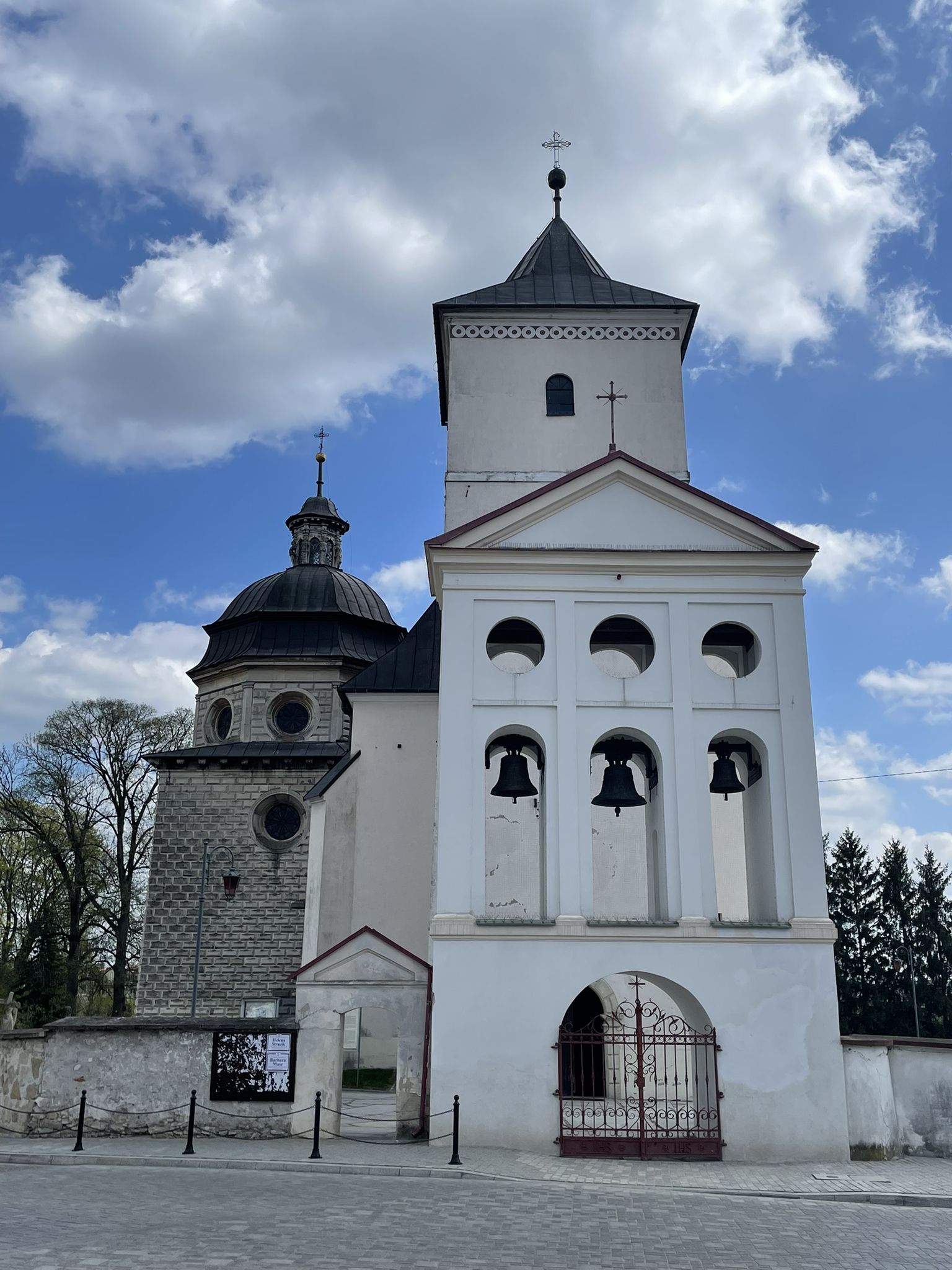 Zespół kościoła św. Bartłomieja w Staszowie