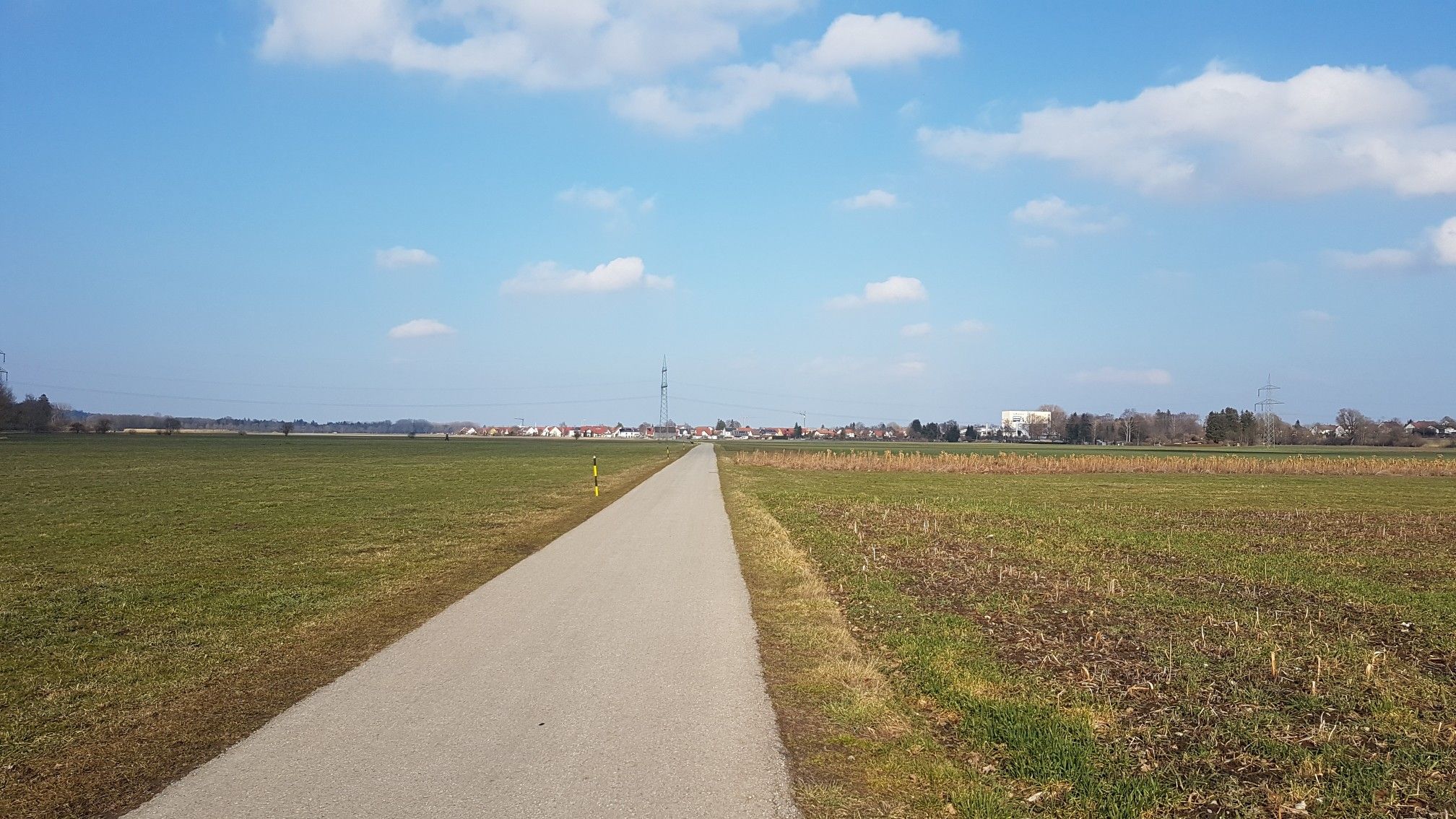 schön über die Felder 