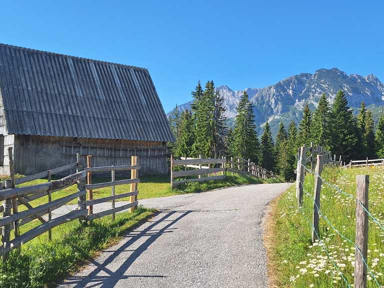 Jablan Jezero Viewpoint – Aussicht Crvena Greda Runde von Zabljak, 15. ...