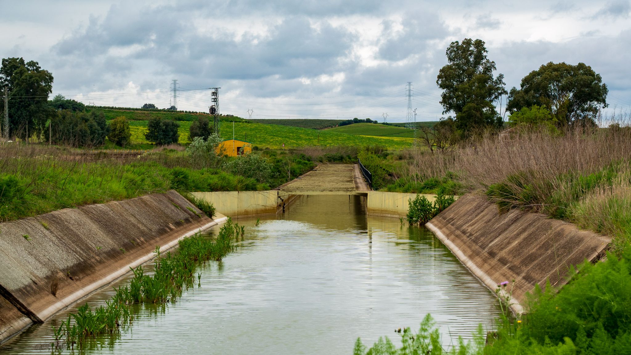 canal de los presos del bajo guadalquivir
