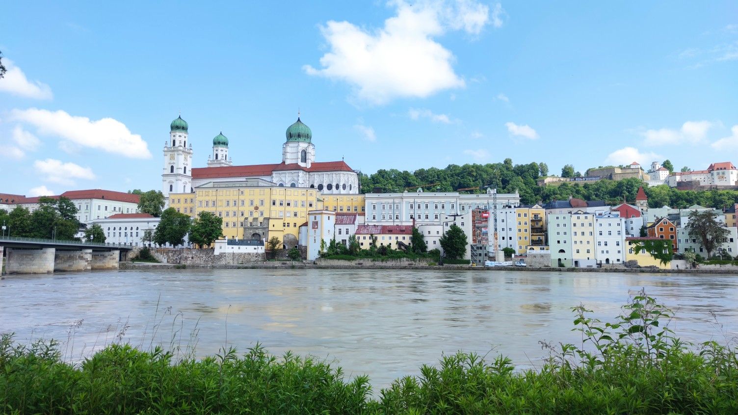 Sitemapcdatahttpserincellcare1comfaszinierend Entfernung Passau Wien Bildernull