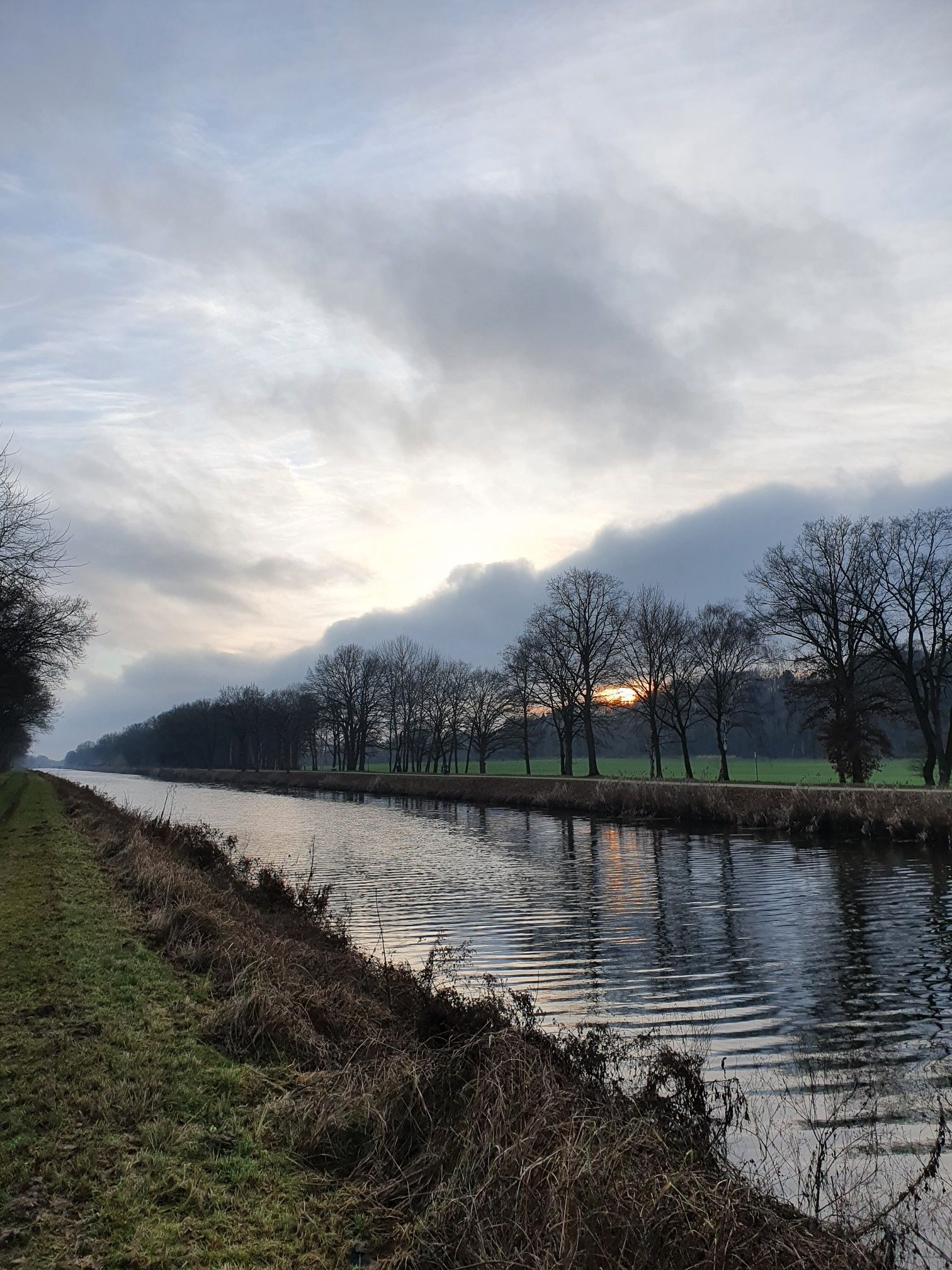 Am Elbe-Lübeck-Kanal