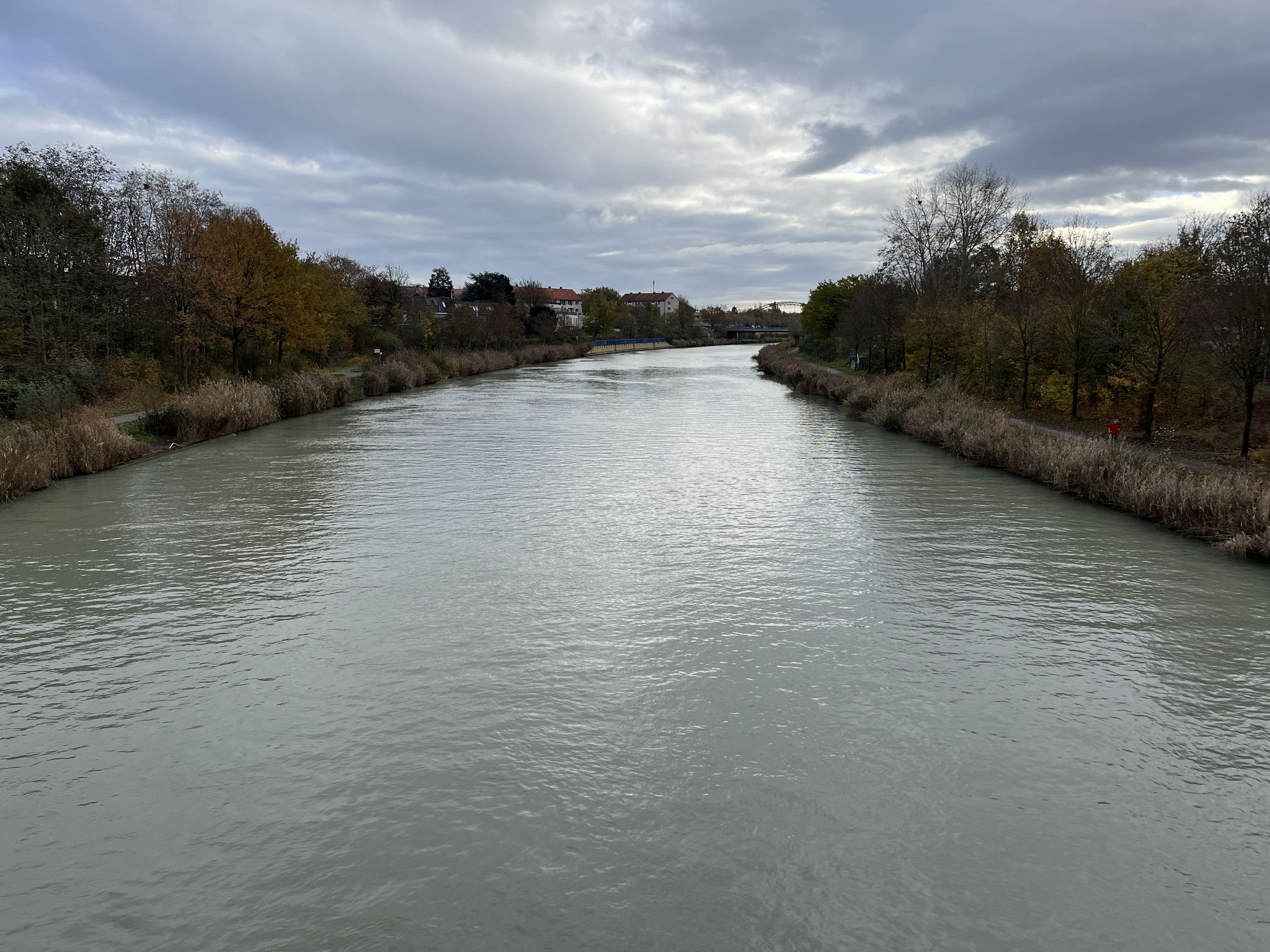 Hannover Mittellandkanal (Übergang entlang des Messeschnellwegs)