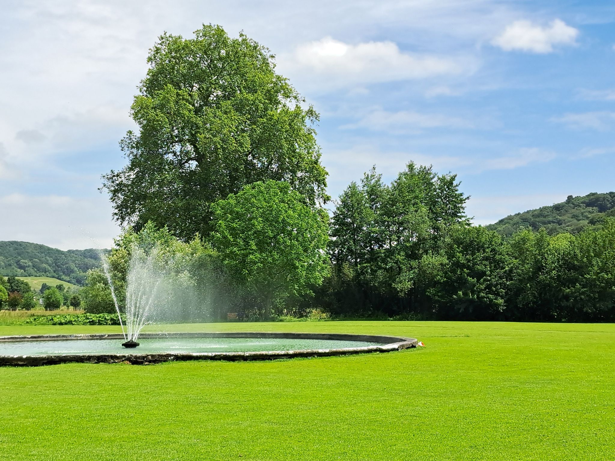 Springbrunnen vor der Abtei