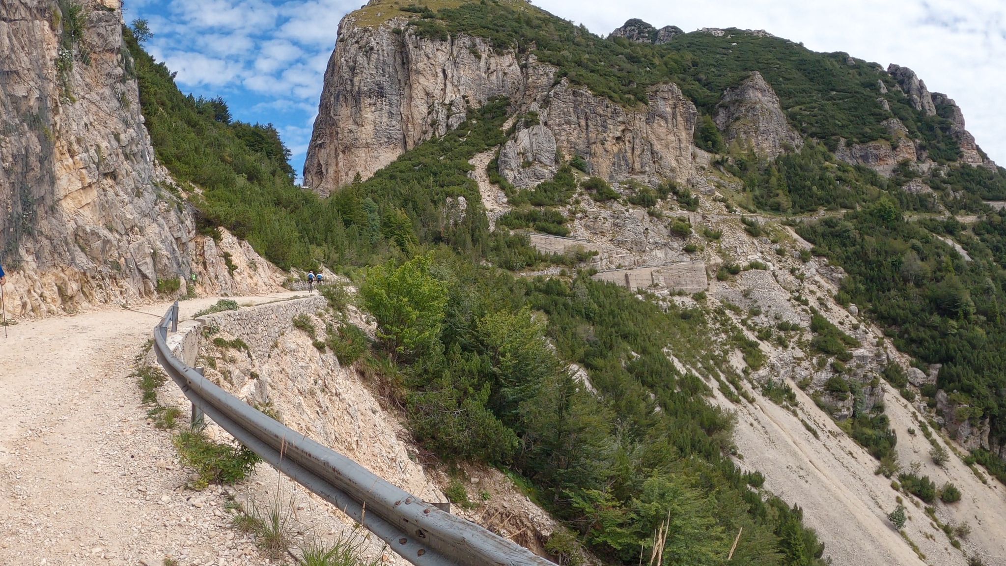 Salita verso il Rifugio Passo Pertica