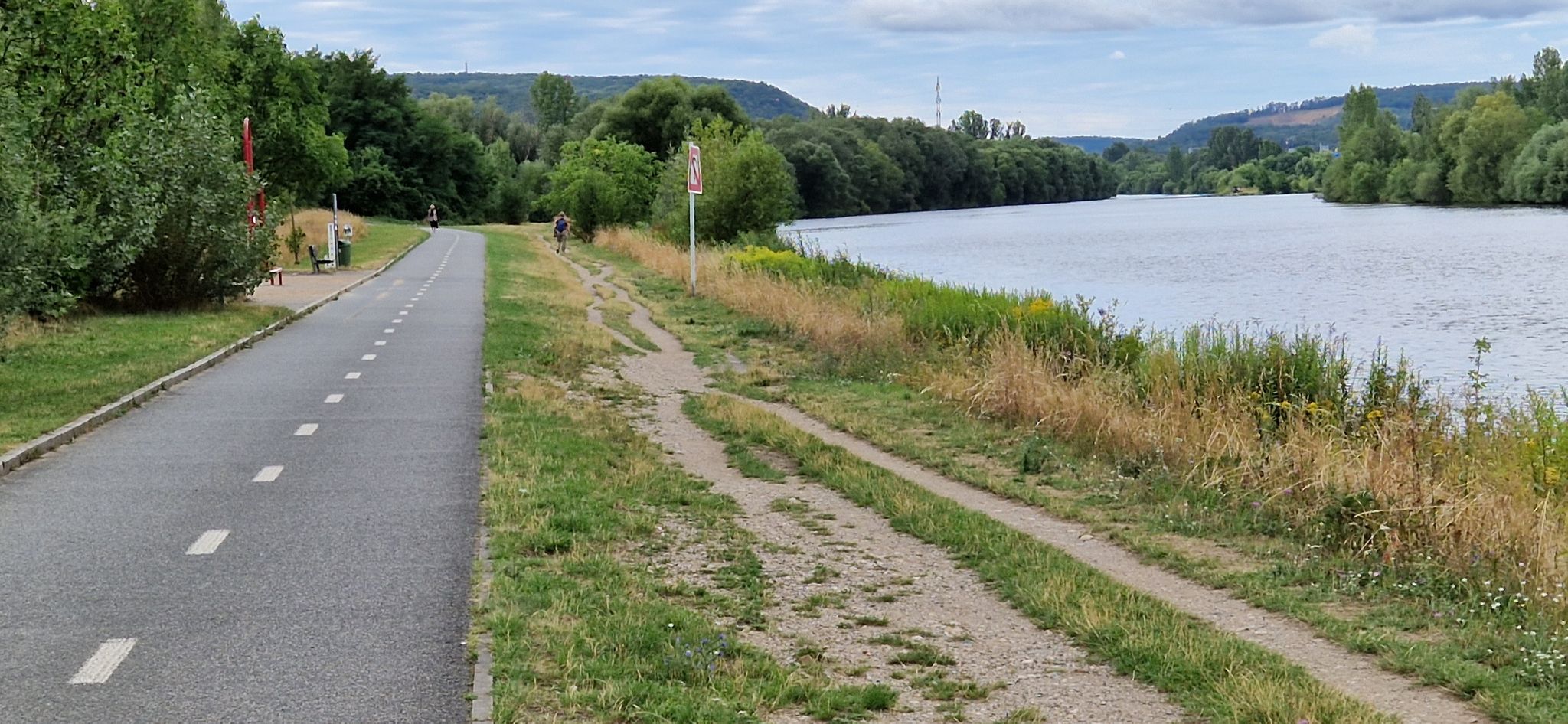 Wirklich gut ausgebaute Fernradwege rund um Prag