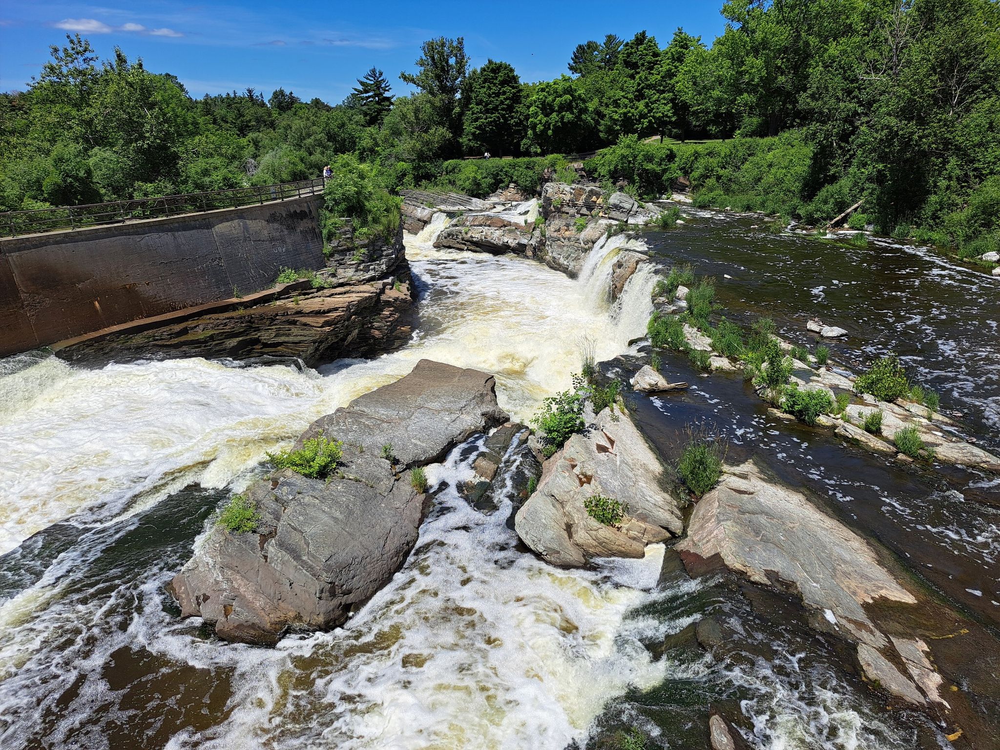 Hogs Back Dam