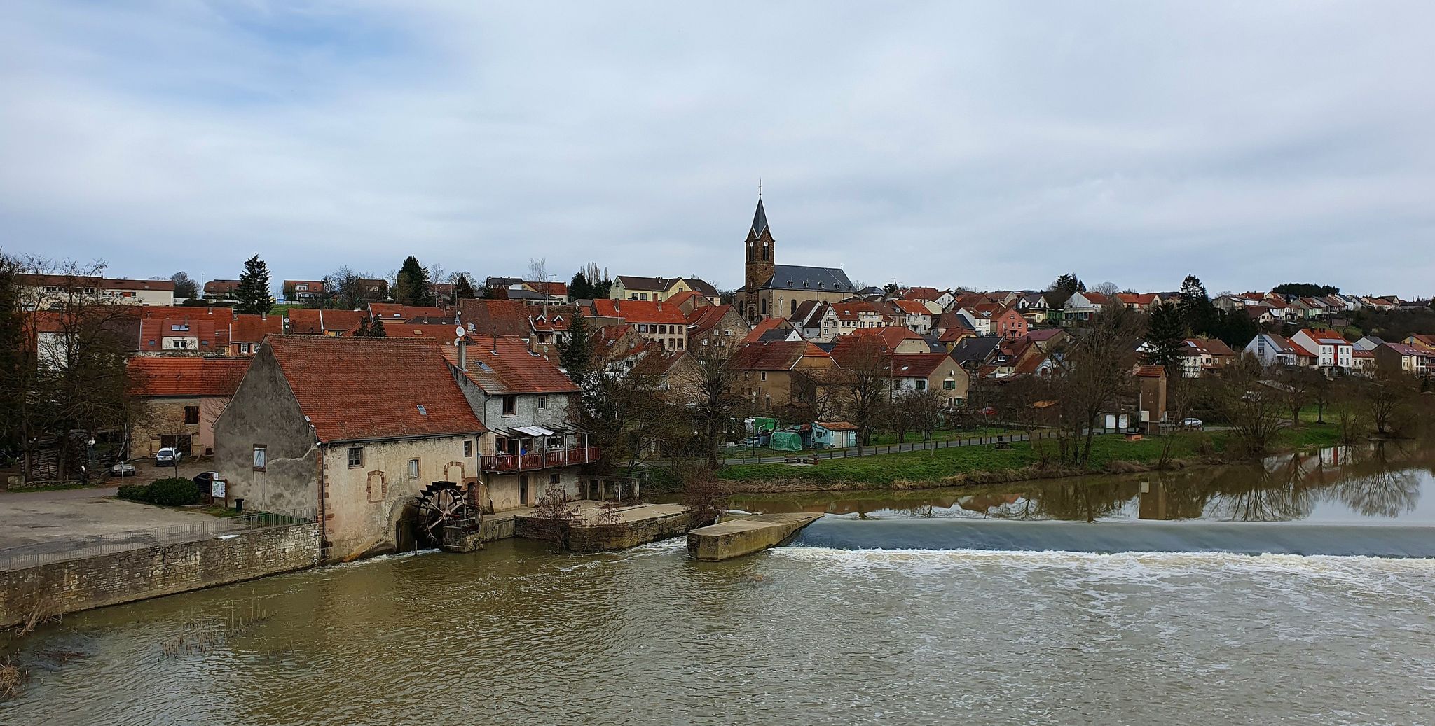 Erkennbar keine deutsche Stadt