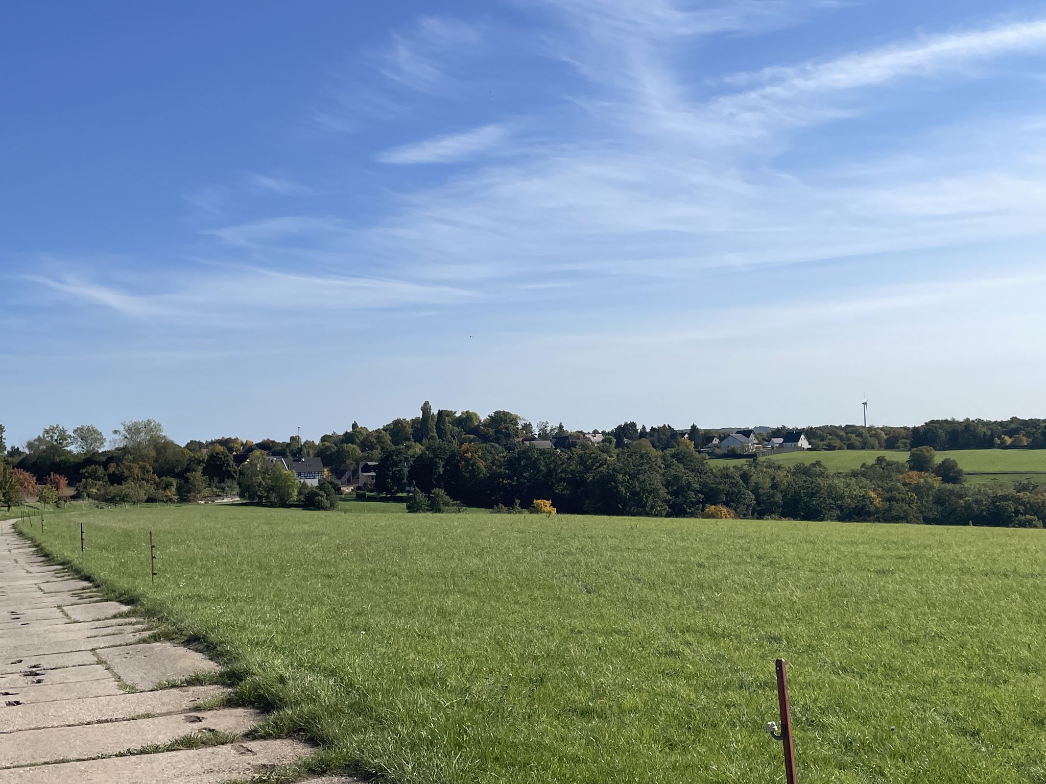 Auf dem Plattenweg in Richtung Silbitz