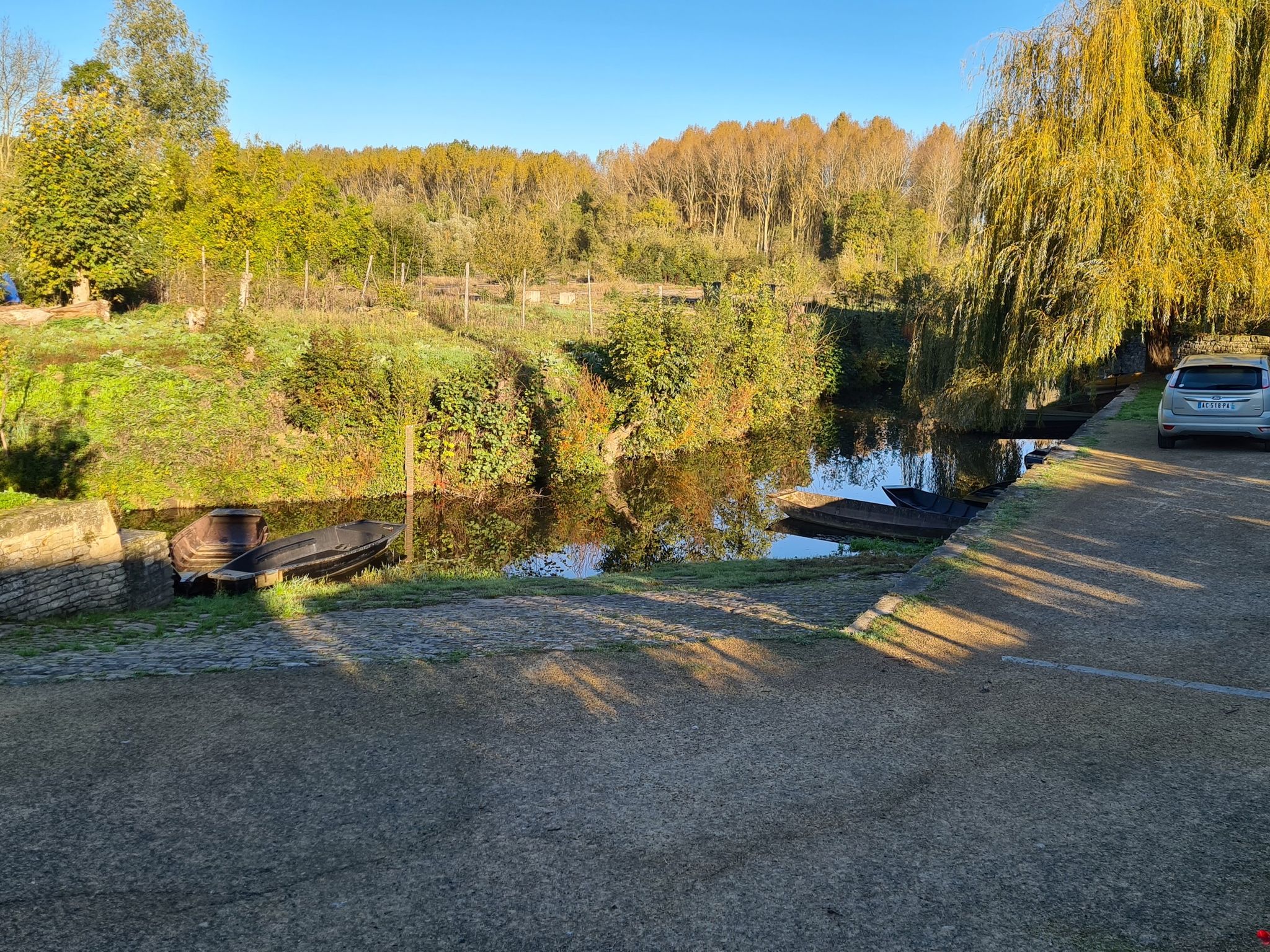 un petit port d'Irleau