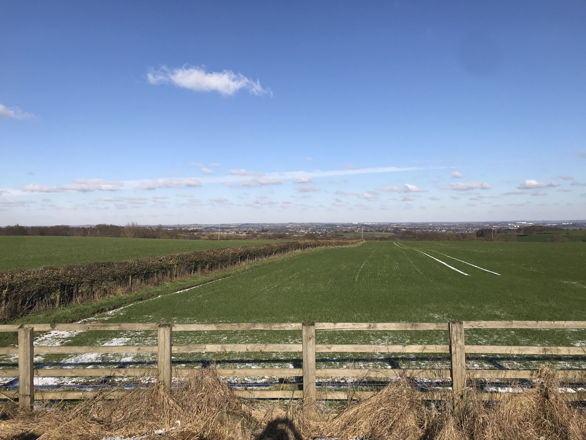 Looking to Wakefield nice day out but strong wind