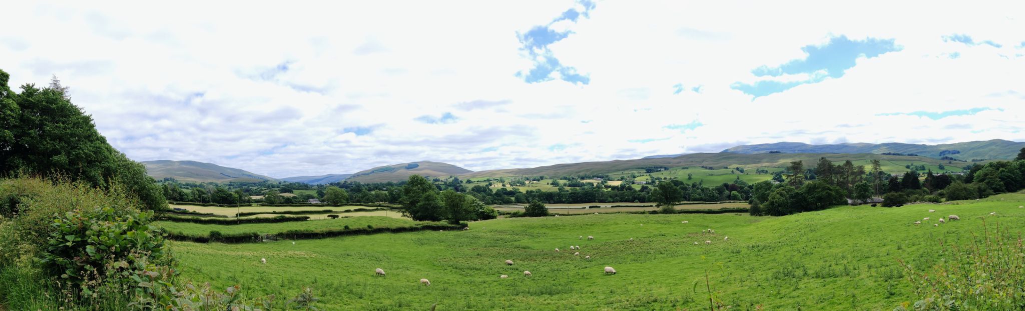 Panorama vanuit hellingen boven Sedbergh
