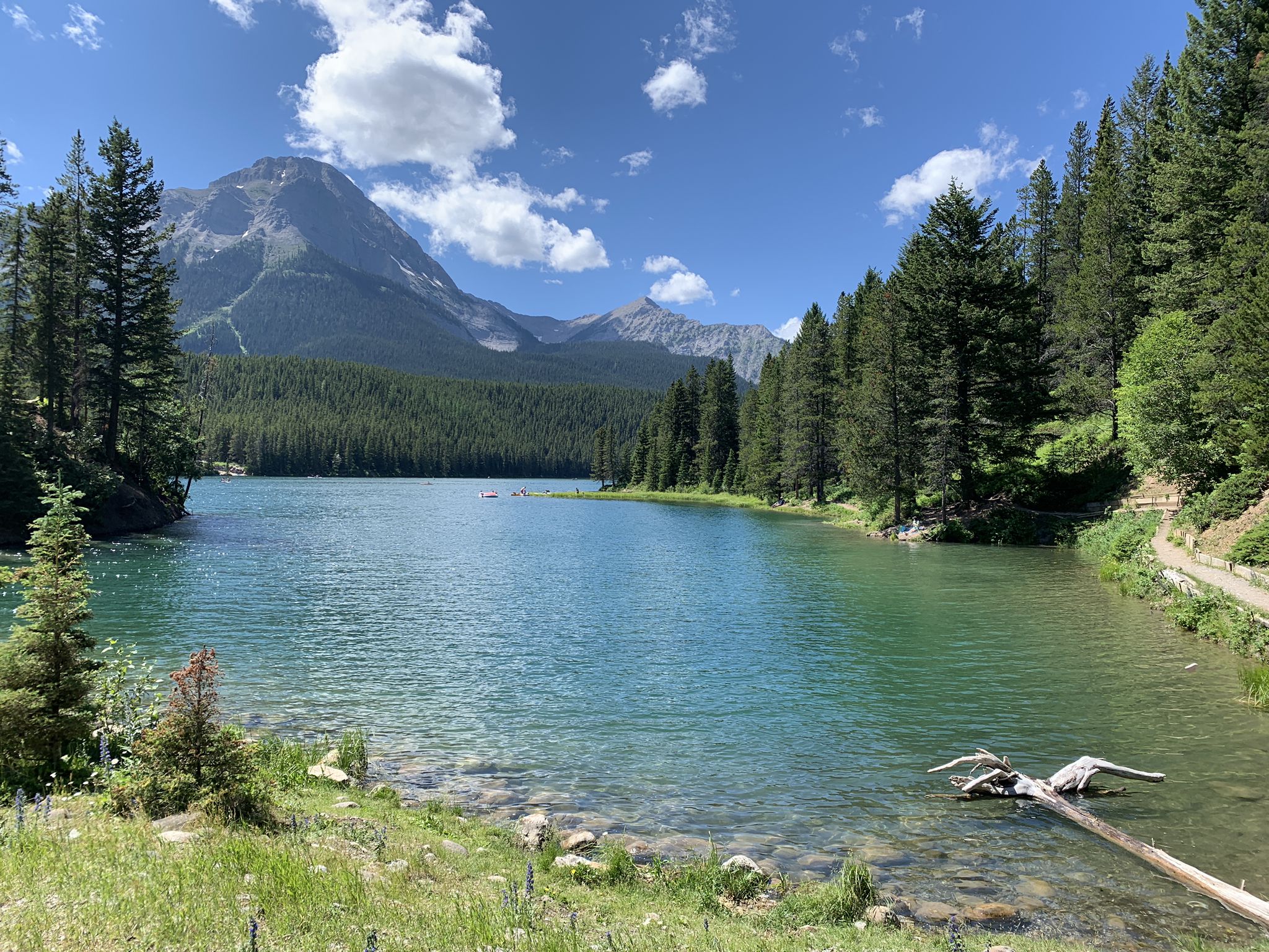 Chinook lake, with swimming access.