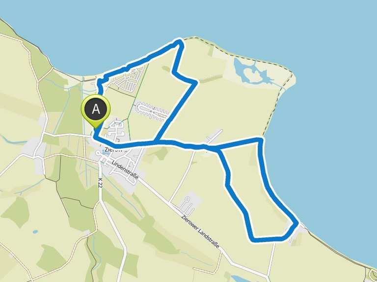 See + Wiesenlandschaft – Steilküste bei Zierow Runde von Zierow