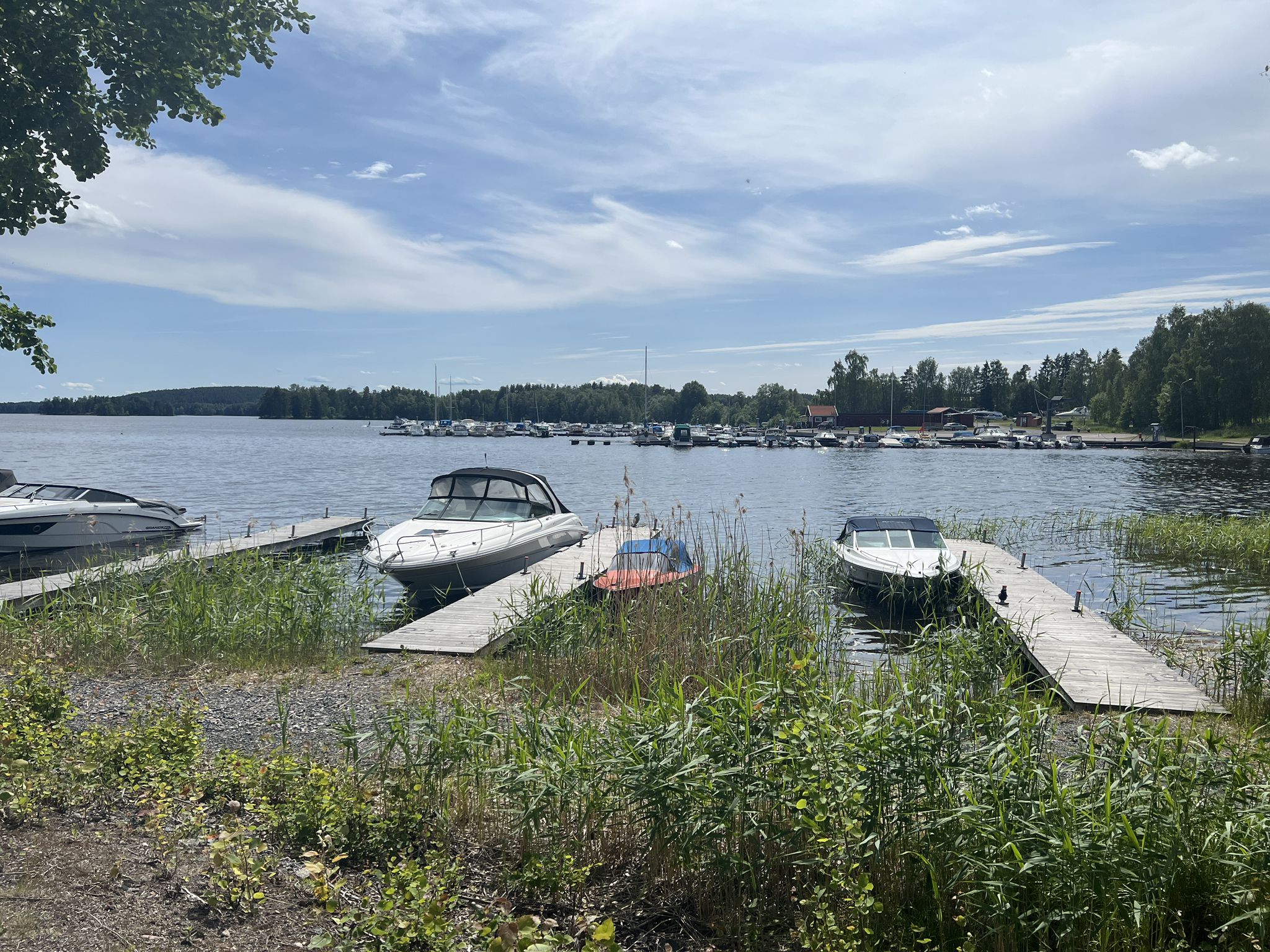 Runn, Ornås