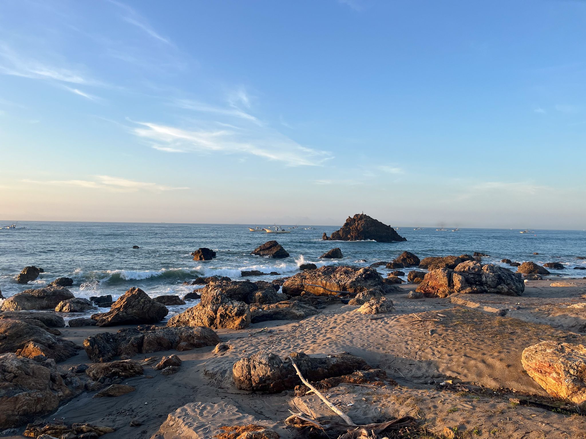 "Yahachijima" beach