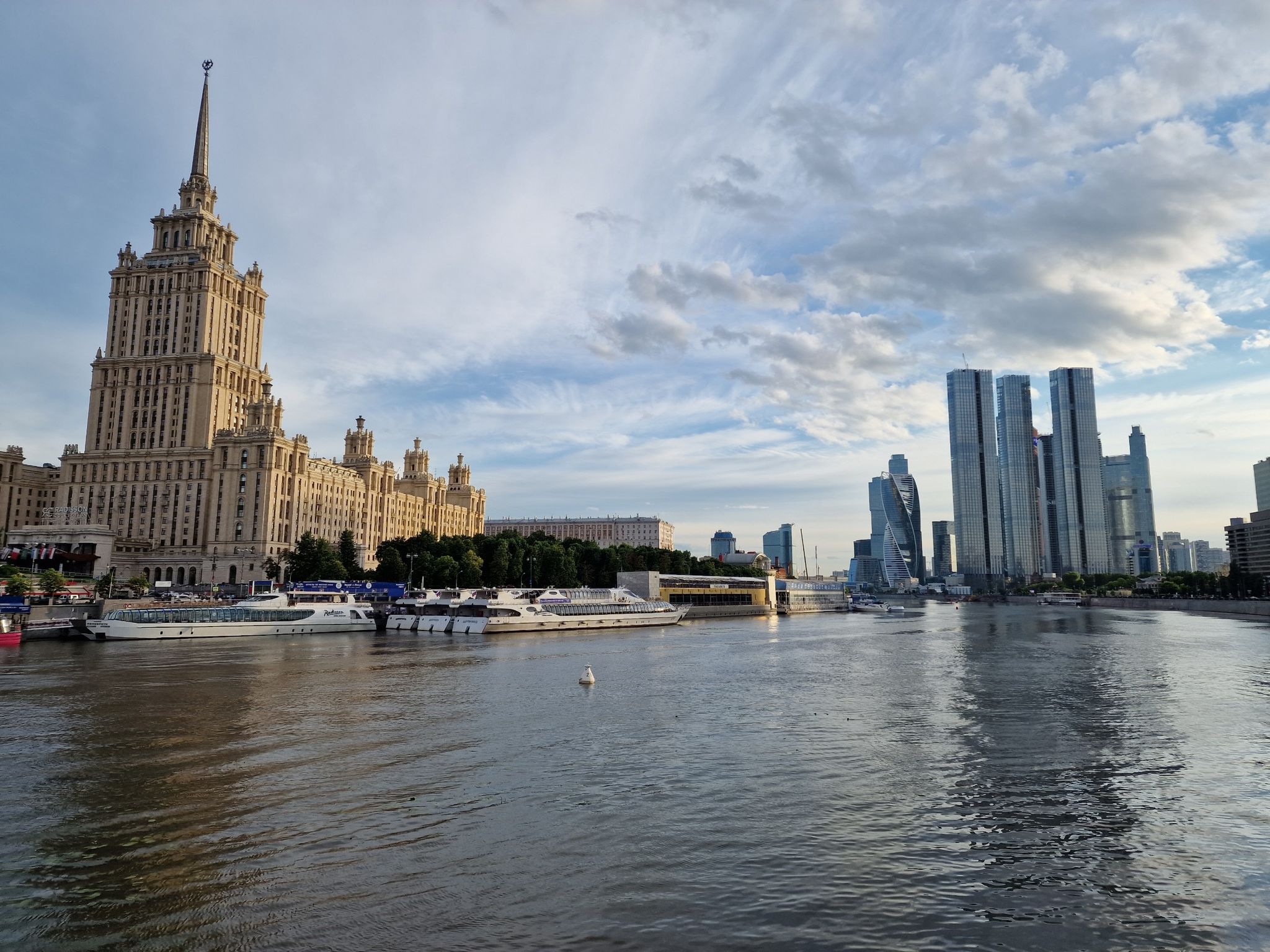 гостиница Украина и Москва Сити
