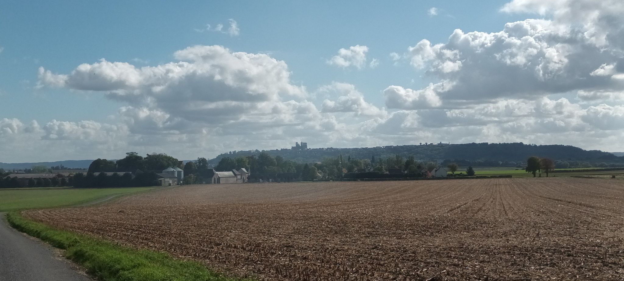 Laon 3 miles out