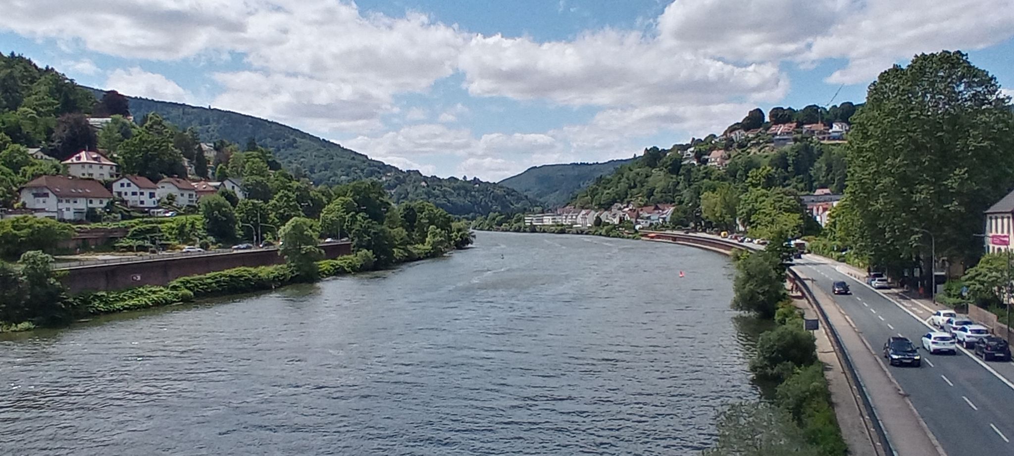 Blick von Ziegelhäuser Brücke auf Schlierbach und Ziegelhausen