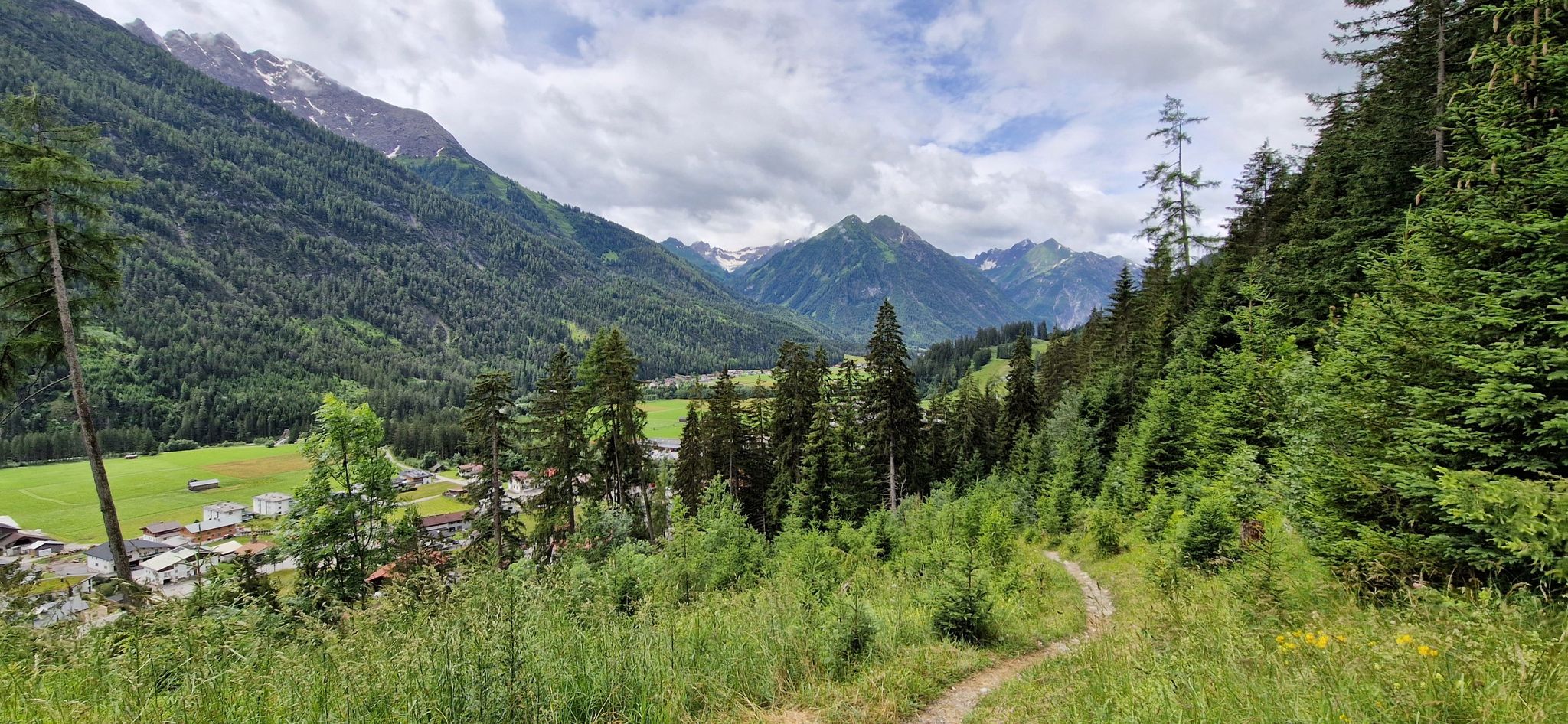 Anderer Blick ins Tal