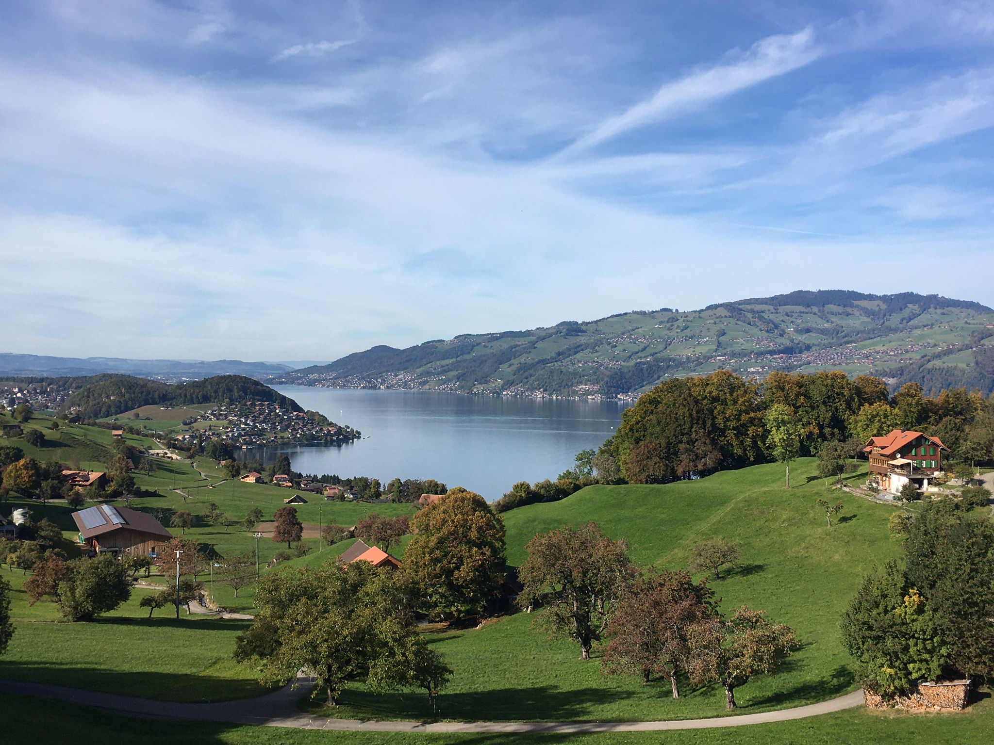 Blick auf Spiez und ins Justistal