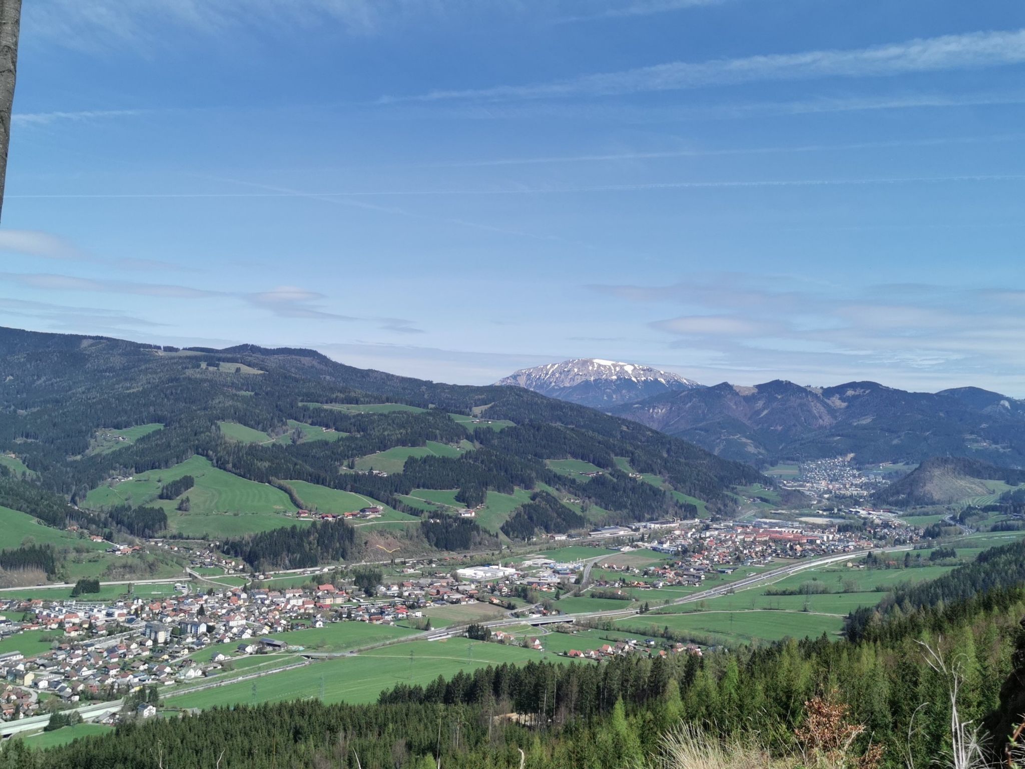 Blick nach Pichlwang, Hönigsberg und Mürzzuschlag