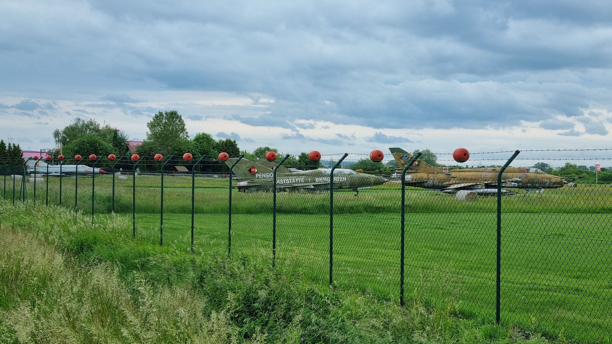 alte Militärflugzeuge