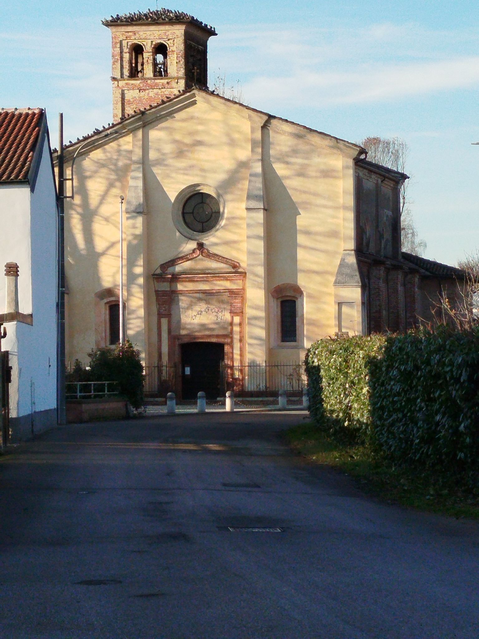 Santuario Santa Maria Del Campo