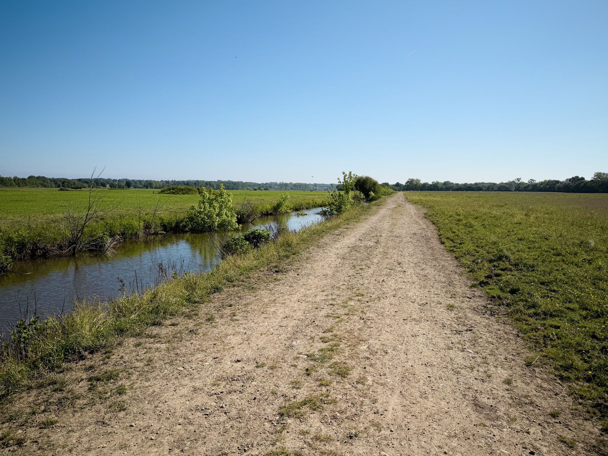 Piste Gravel dans les Barthes de Rivière