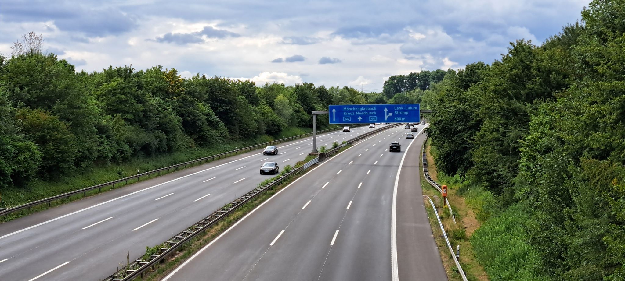 ... und wieder mit dem 🚴‍♂️über die Autobahn gefahren 😉