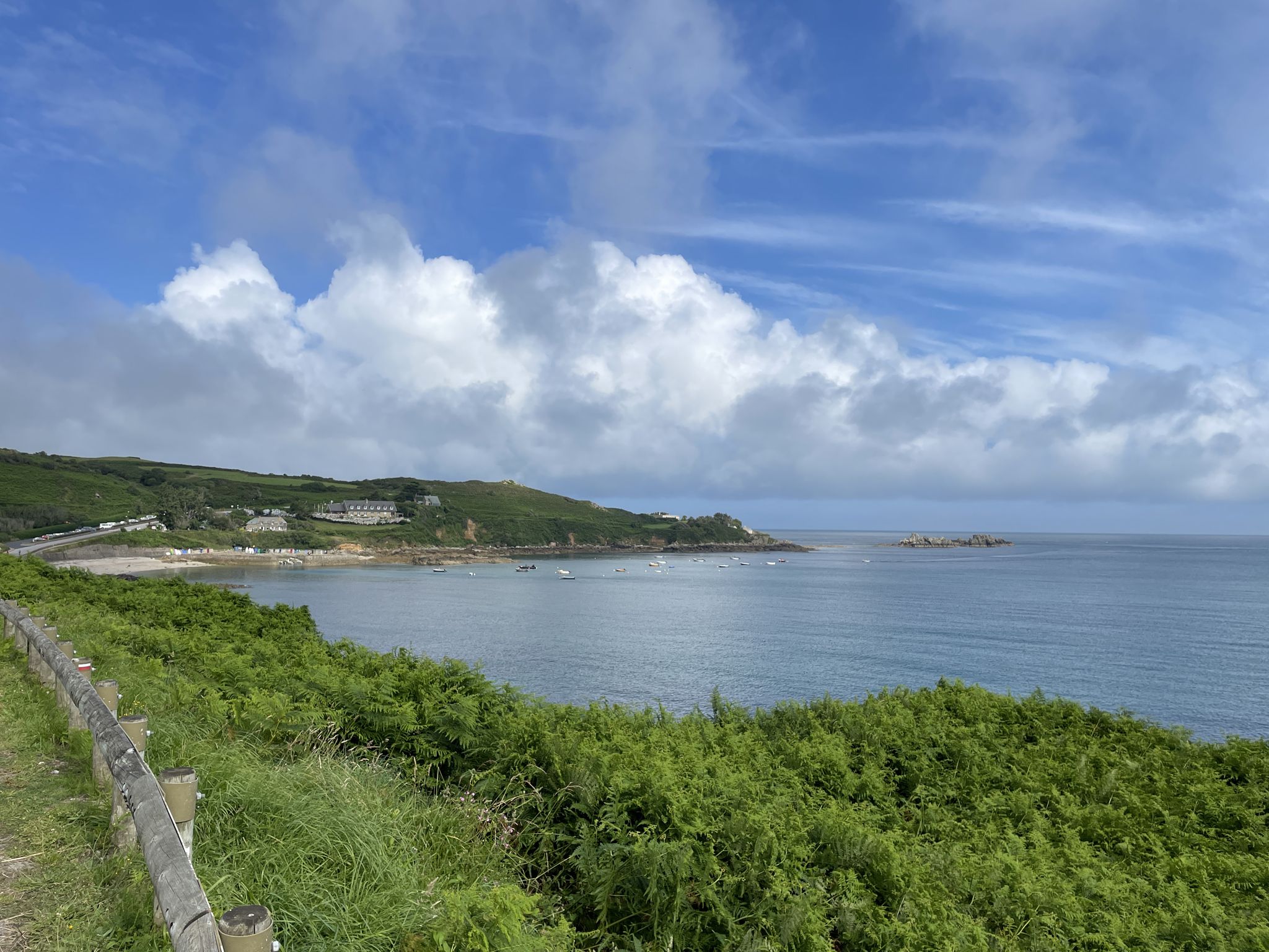 Vue sur le port racine