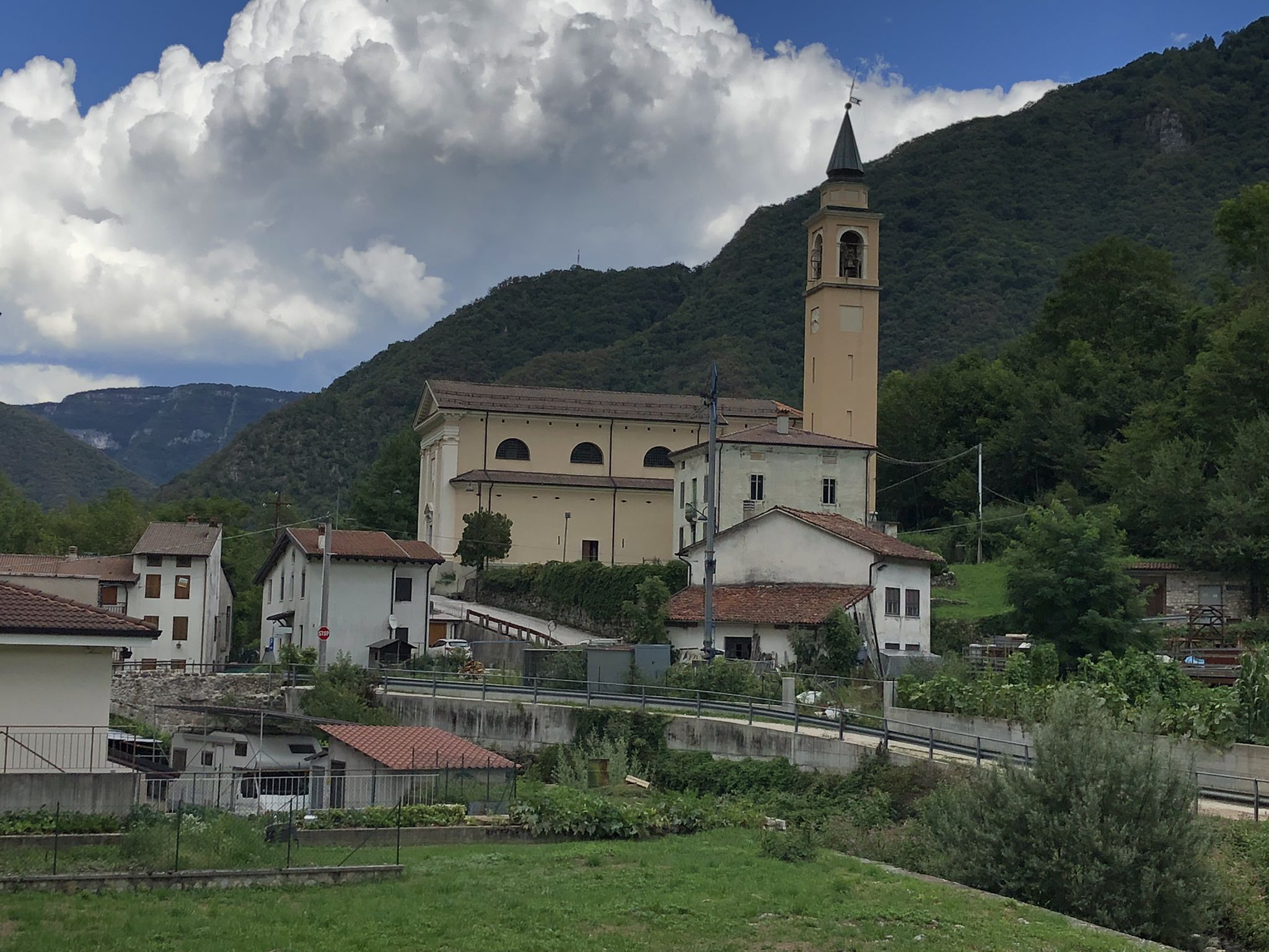 From Fusine di Posina to Passo di Campedello (Routes 488 and 480 ...