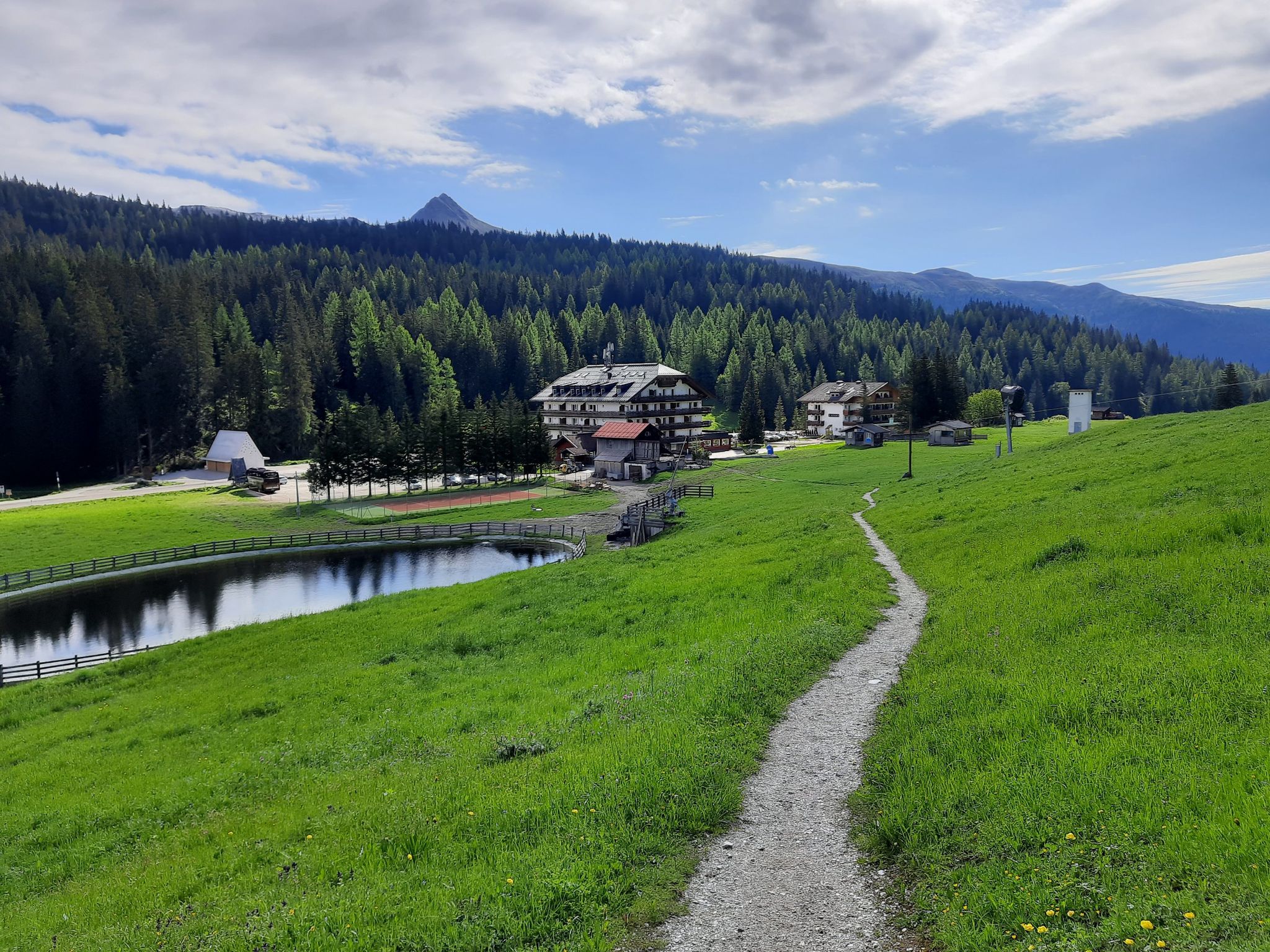 Blick zurück auf den Kreuzbergpass