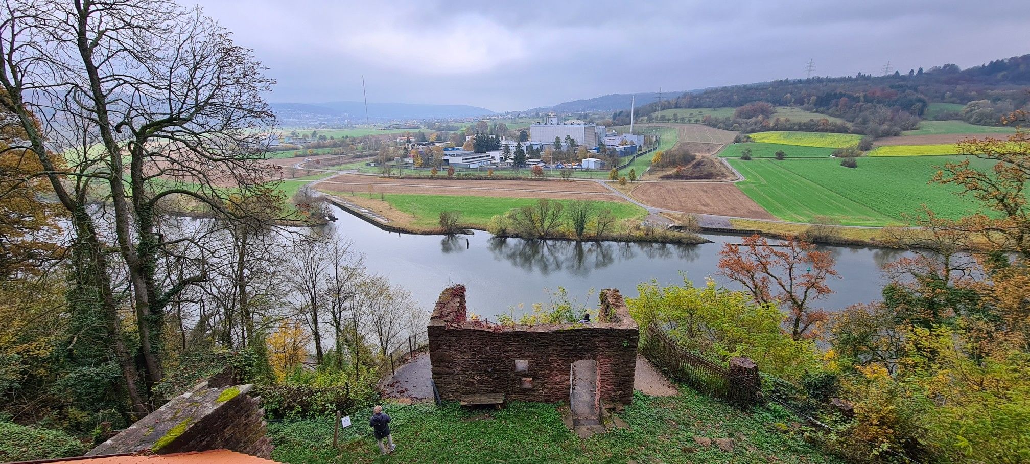 Ob den "Rittersleuten" der Blick aufs AKW gefallen hat?