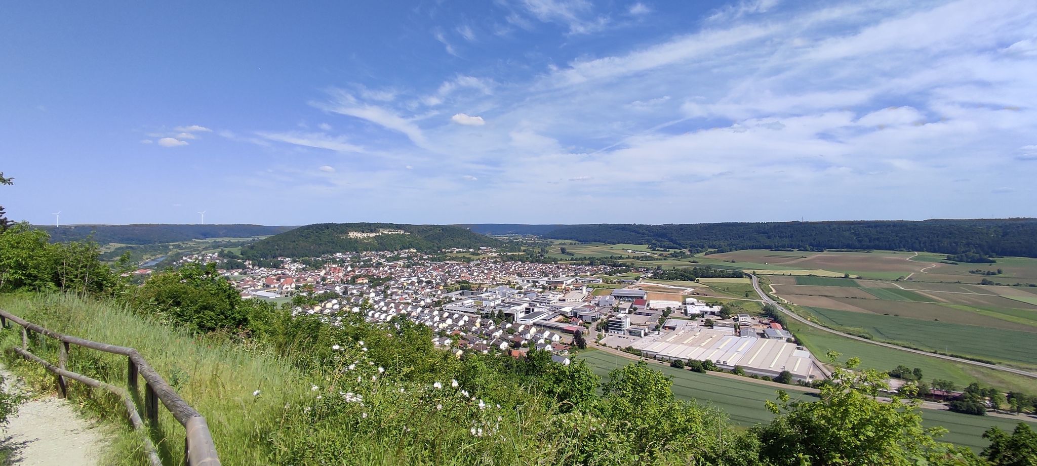 Blick auf Beilngries u. Altmühltal - Hirschberg