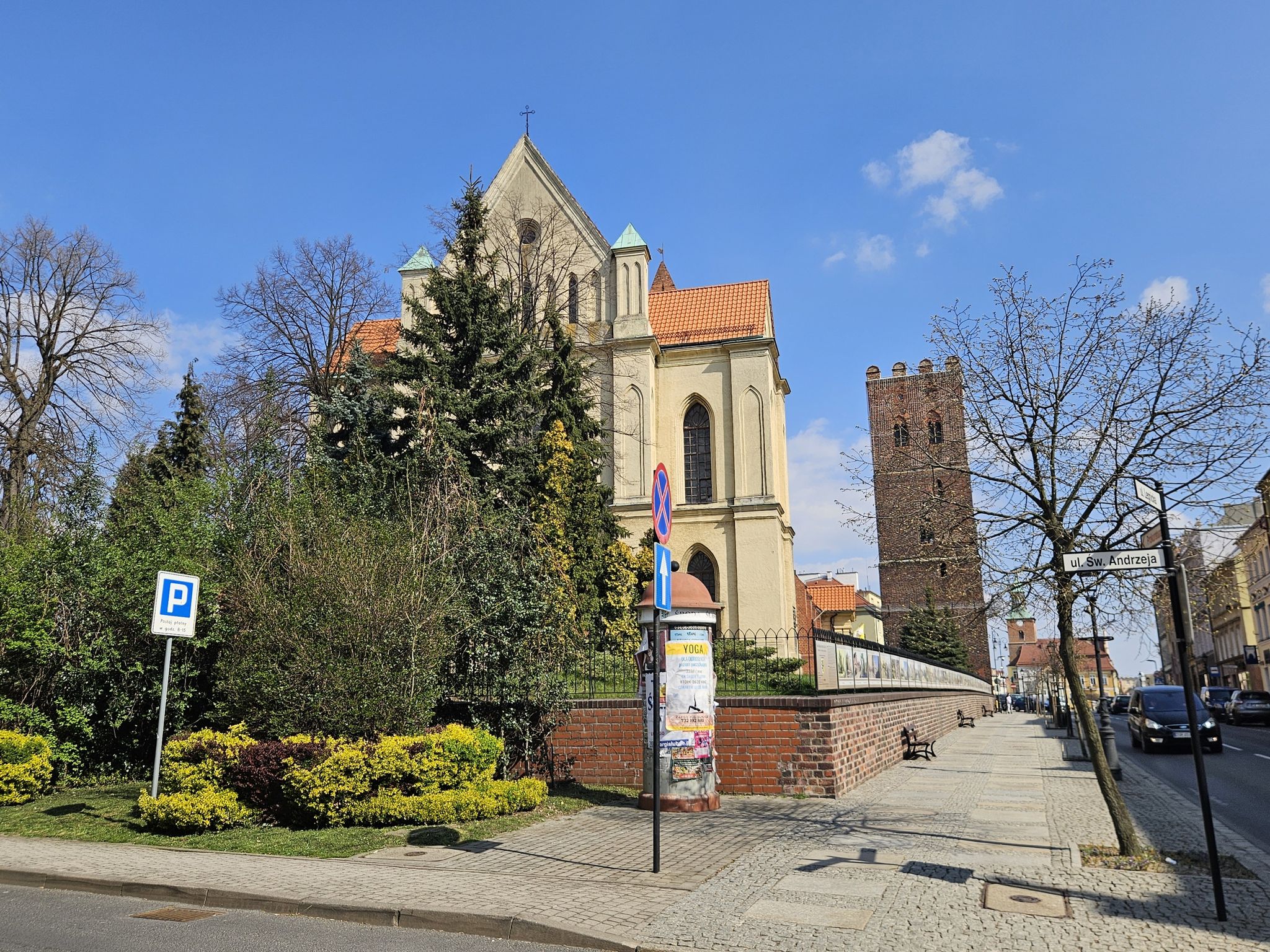 Andreas-Kirche und Aussichtsturm