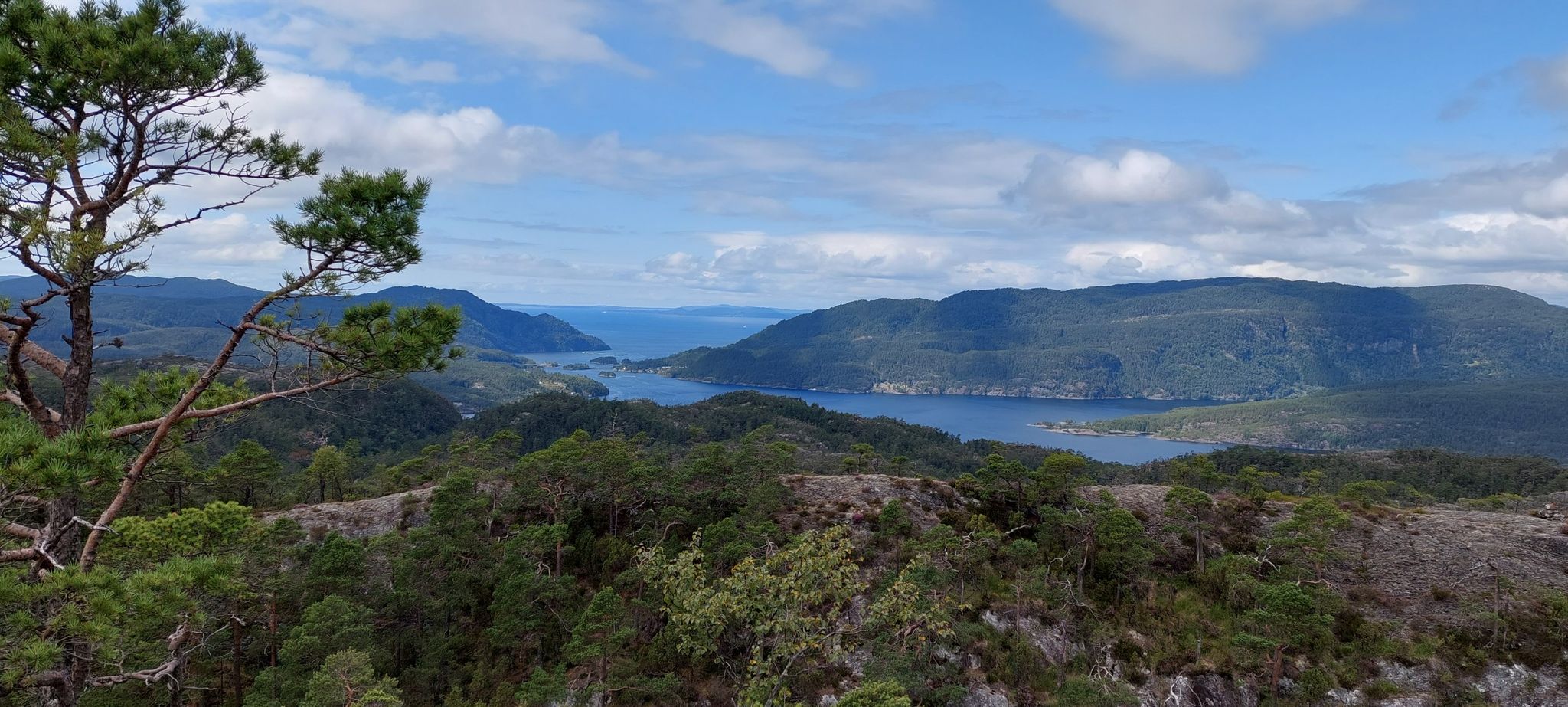 on the top of Blanuten