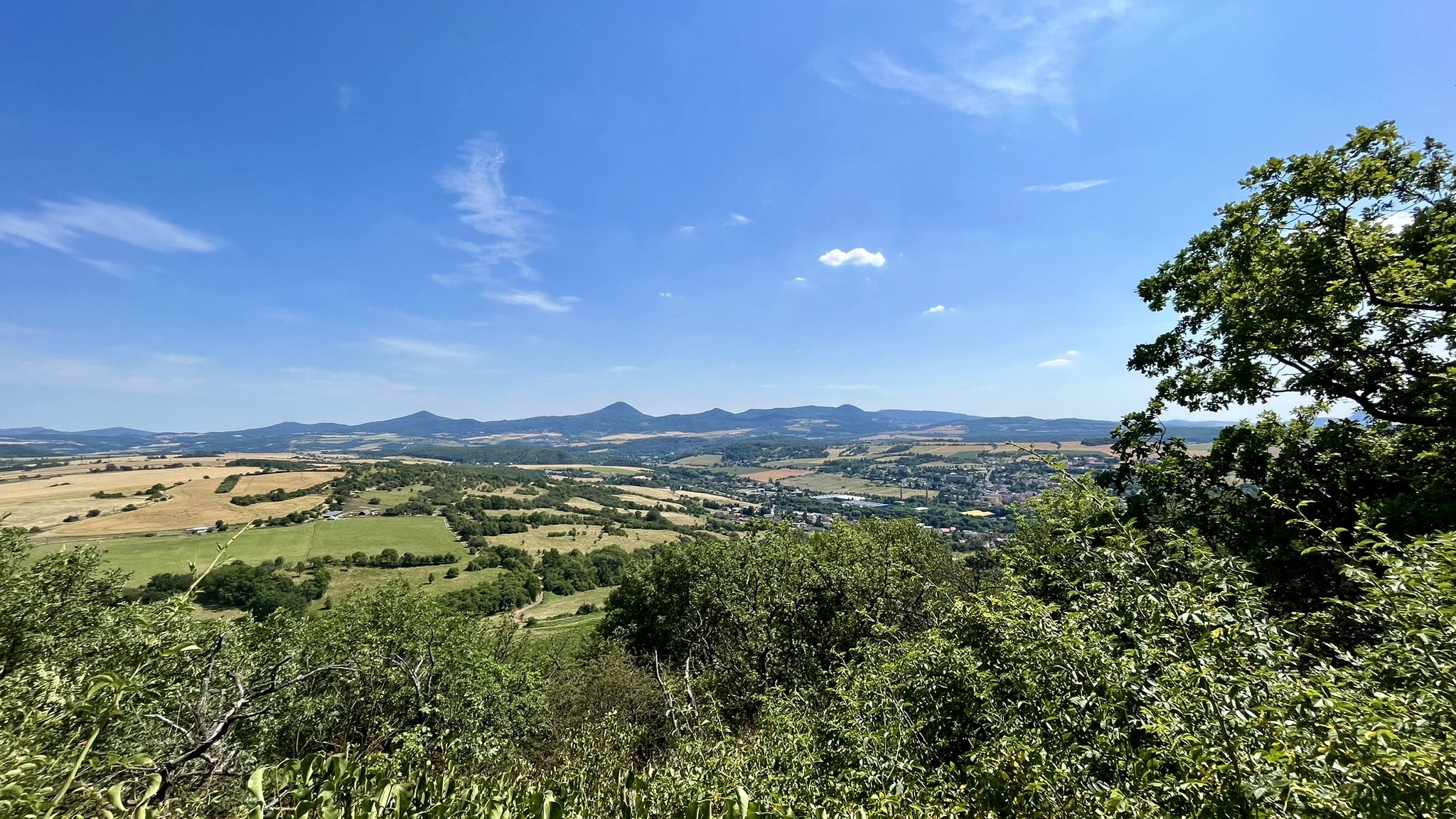 Erster Ausblick gen Süden auf halber Höhe