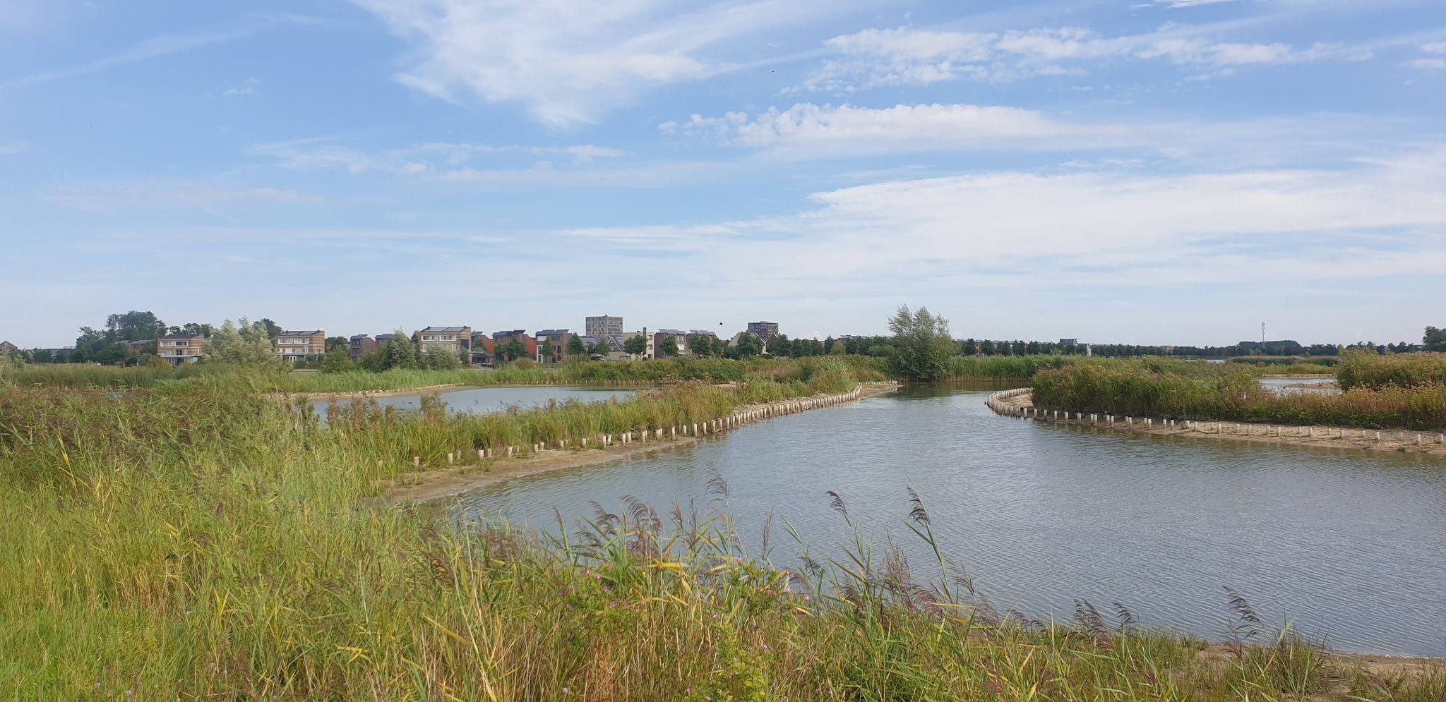 Alkmaar mit der neuen Stadt Huygen meer