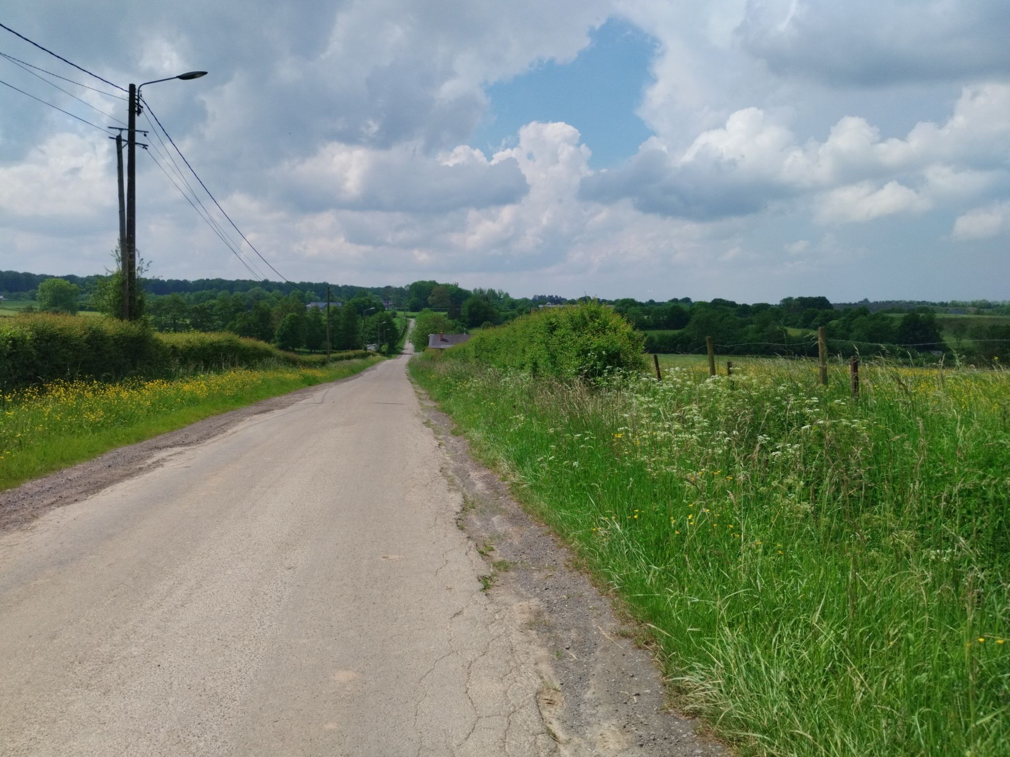 Radroute EV3, kleine Straße