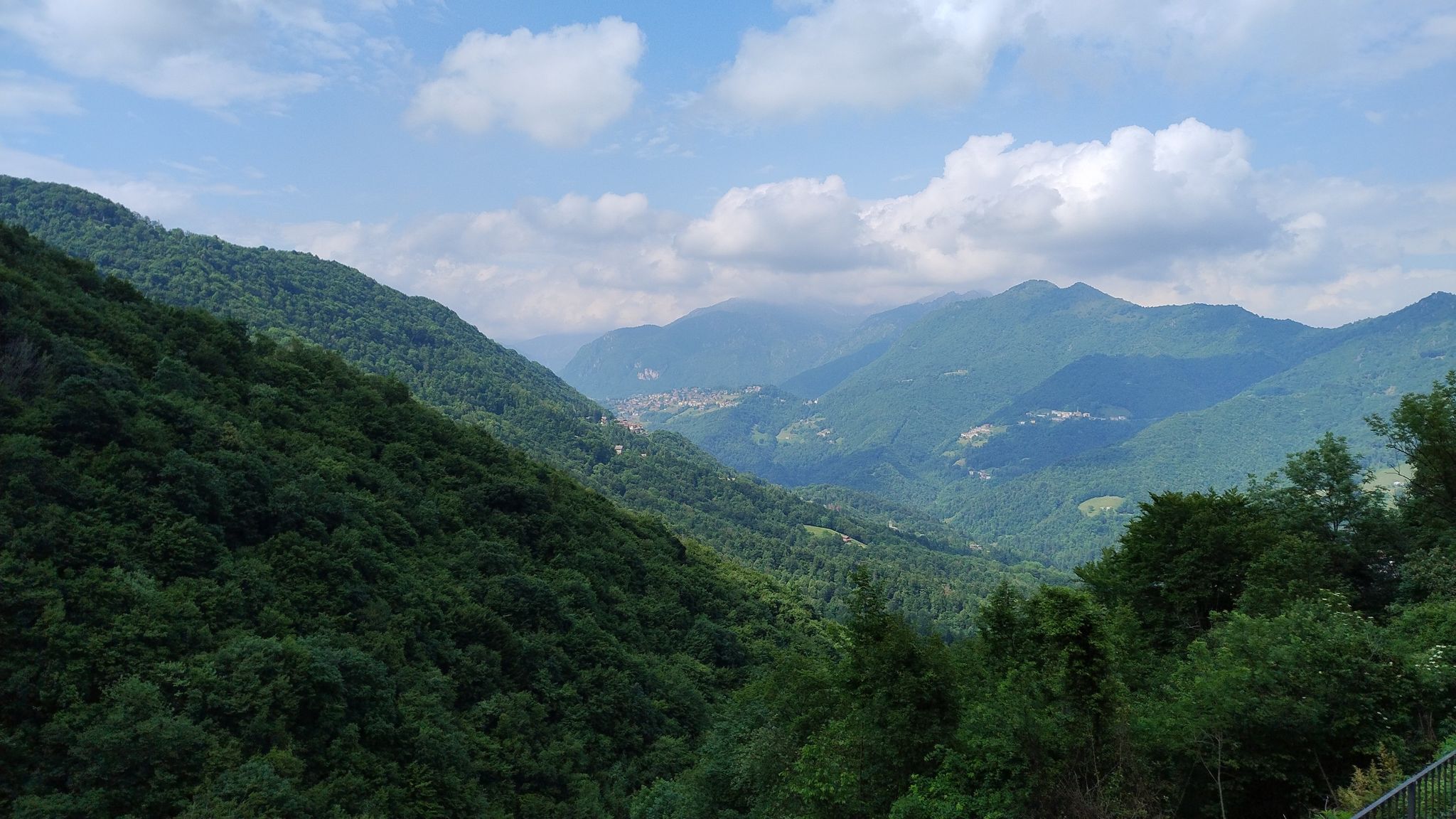 vista dalla Madonna del Perello